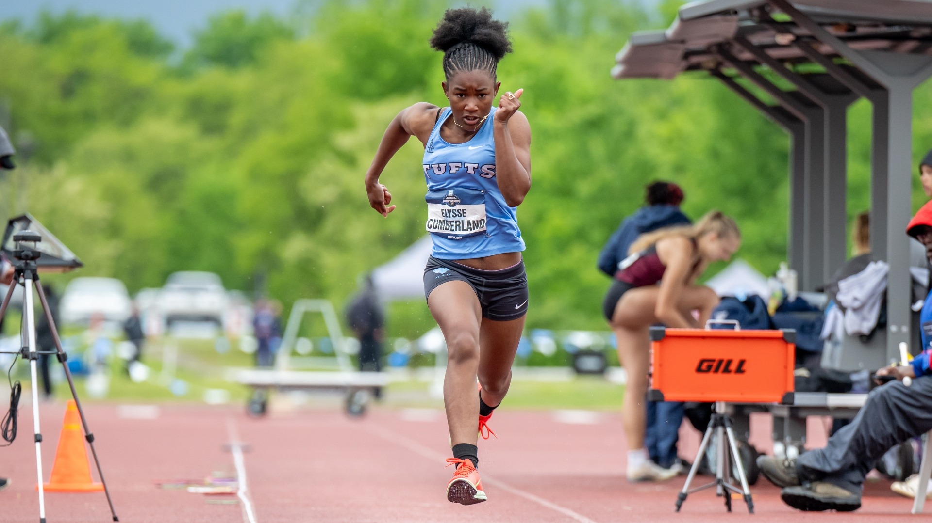Elysse Cumberland heads down the runway at the 2026 NCAA Outdoor Championships.