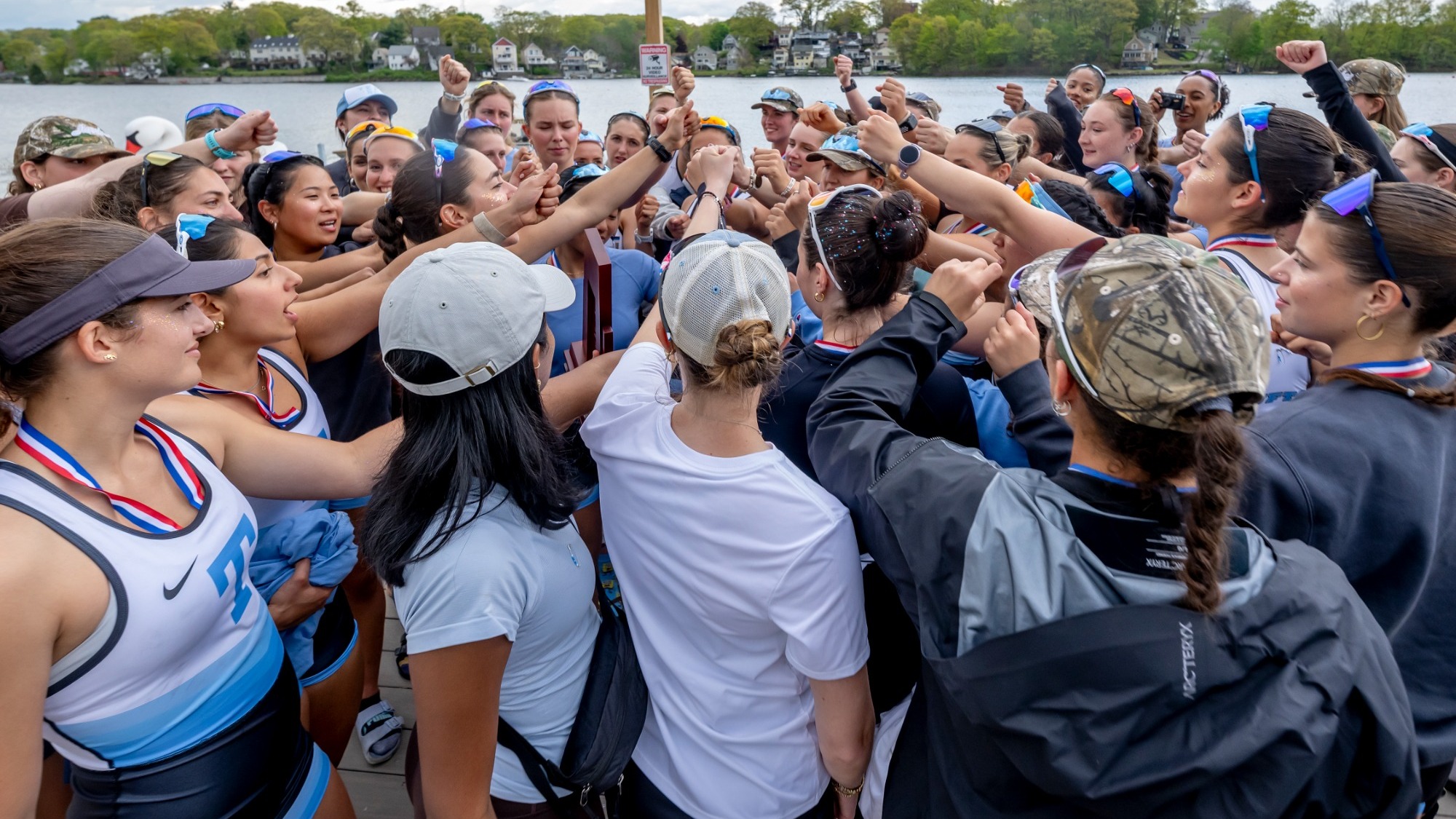 Women's Rowing Huddle 2026