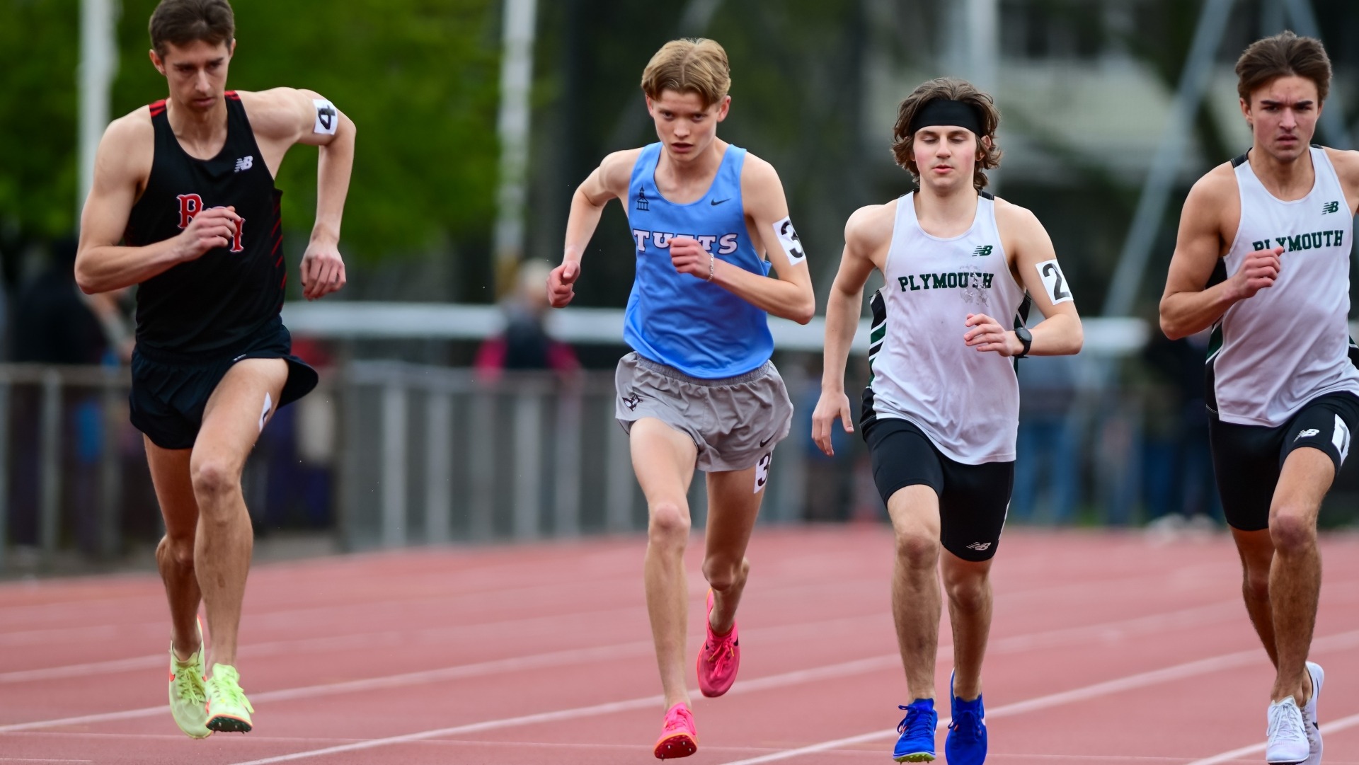 Harris Gulbransen runs for Tufts at Ellis Oval during his freshman season.