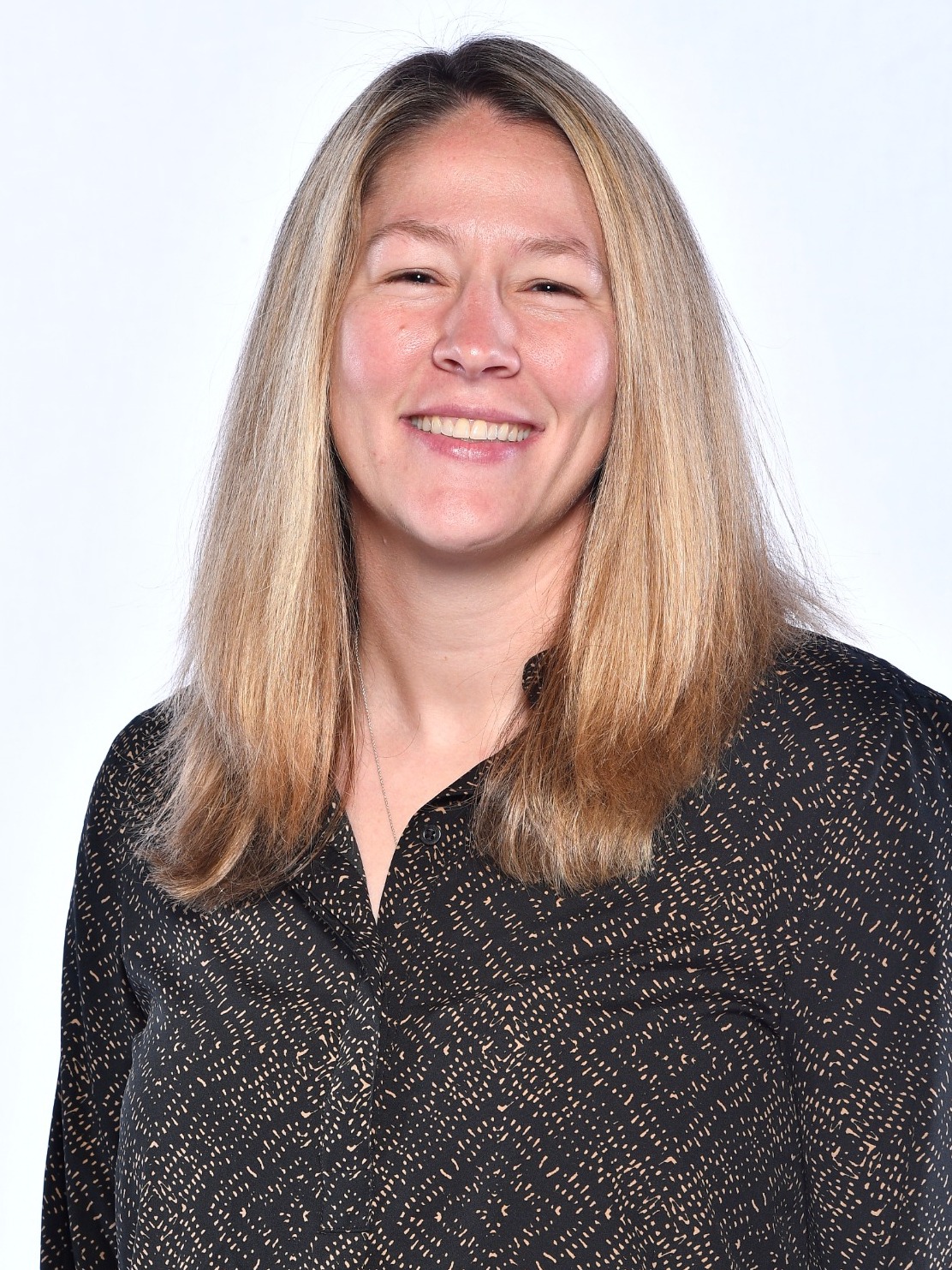 Clare Fitzpatrick Headshot