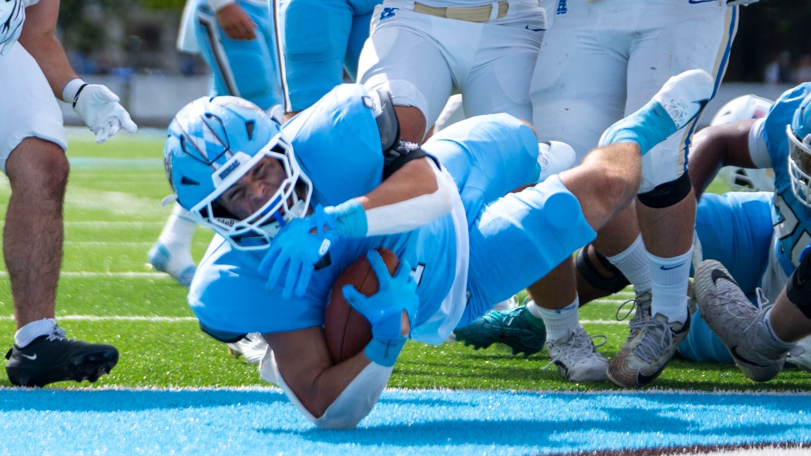 Christian Shapiro Scores Against Hamilton College.