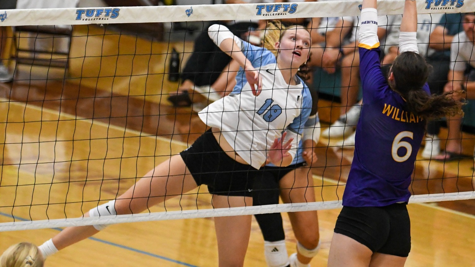 Tessa Fergusson Hits Against Williams College.