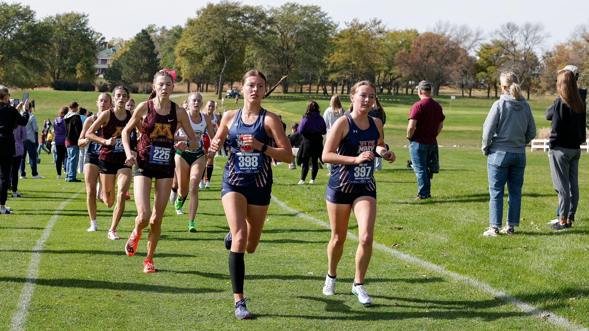 Cierra Bornemann and Bre Axt at NSIC Championship