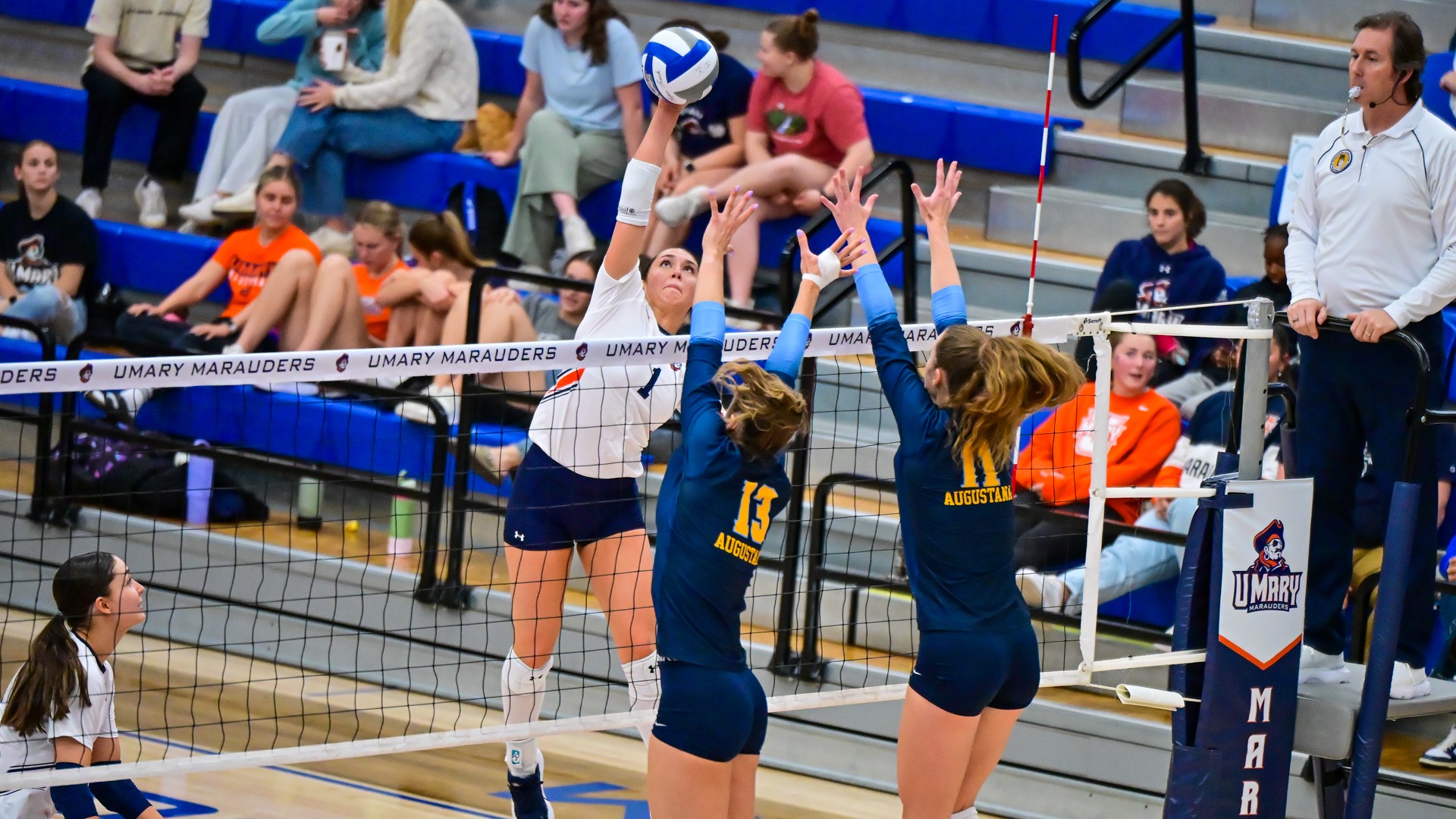 Judith Burke attacking against AU