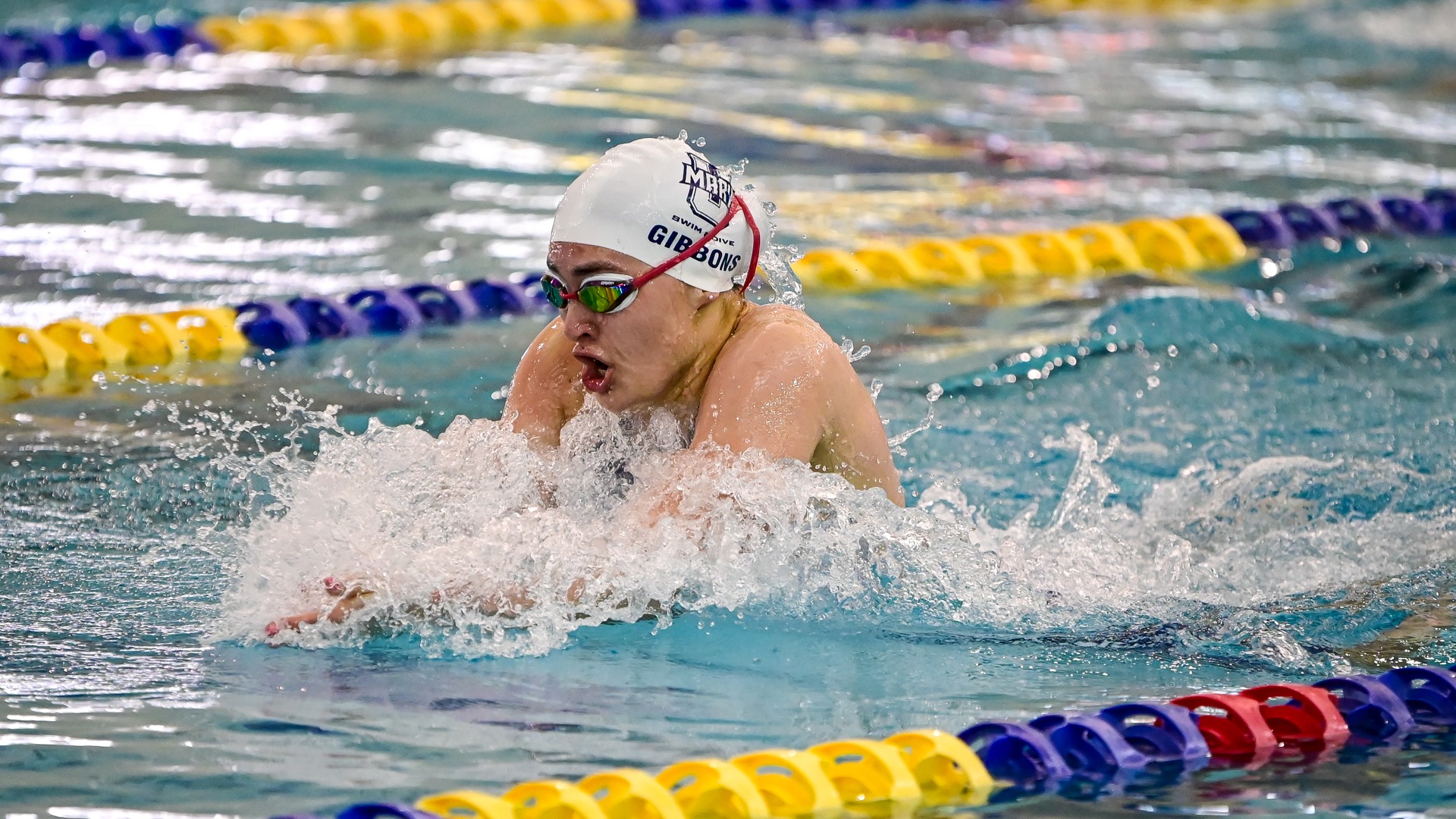 Olivia Gibbons in the 100 Breast