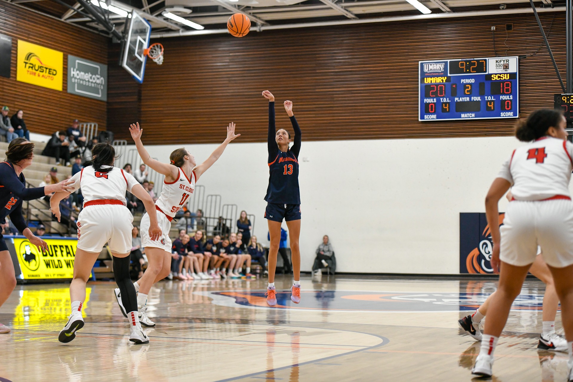 Bergan shooting a jumper against SCSU
