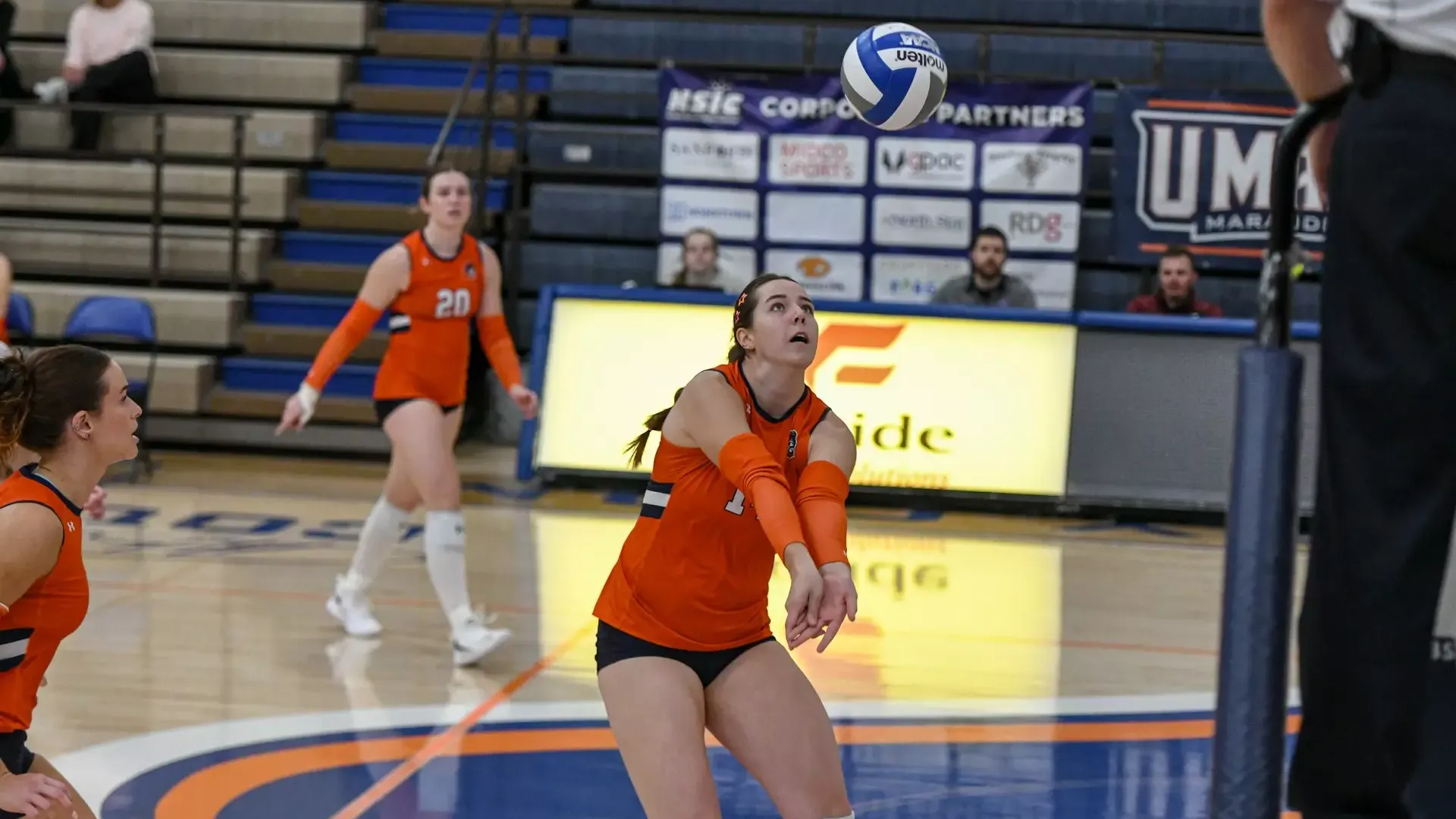 Shea Barron dig against Winona