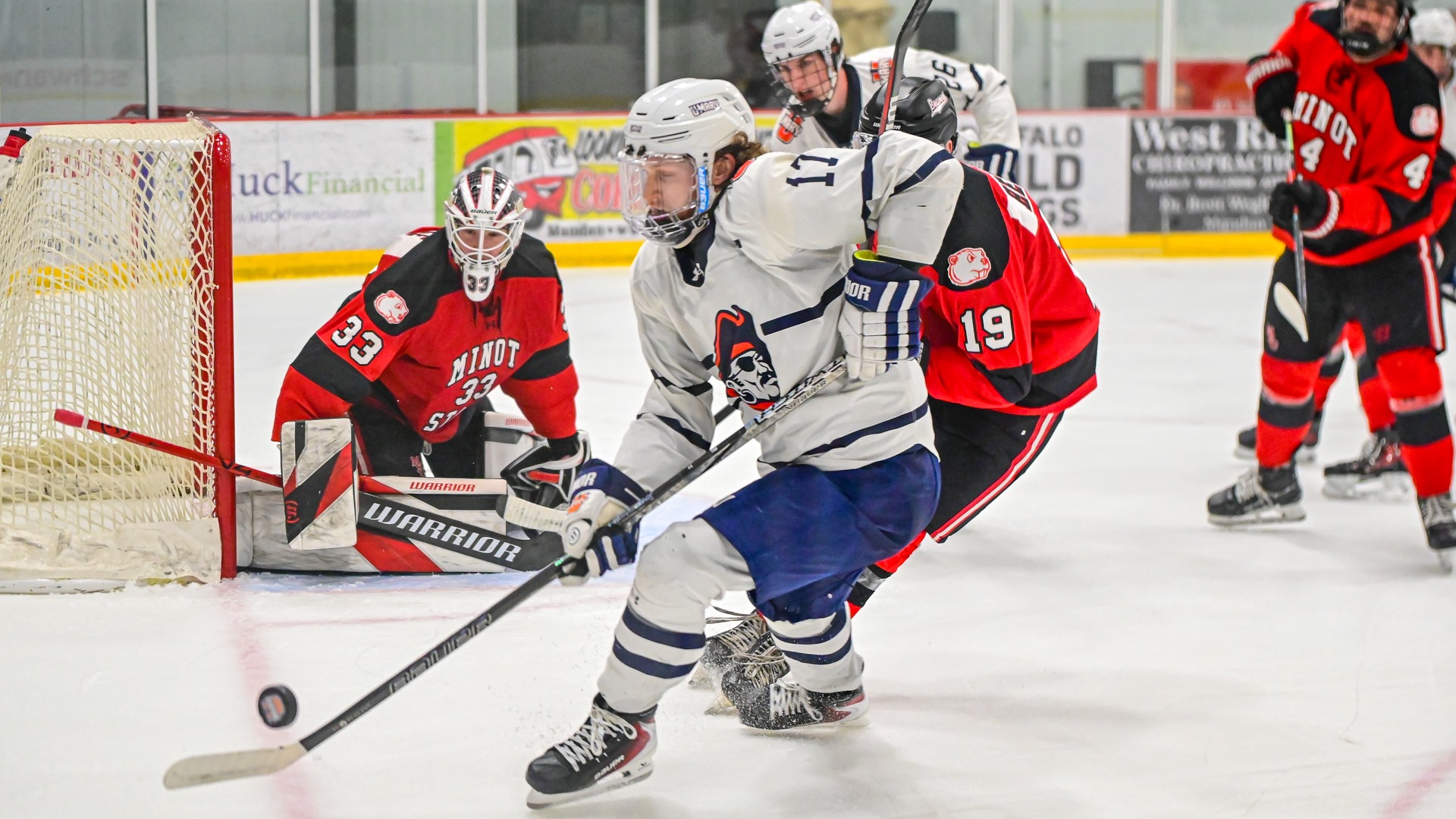 Derick Dropik in front of MSU net