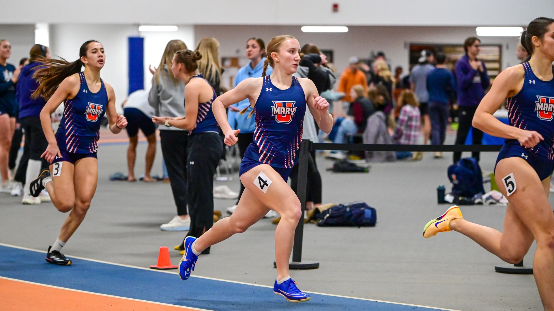 Aspen Eslinger at UMary Alumni Open