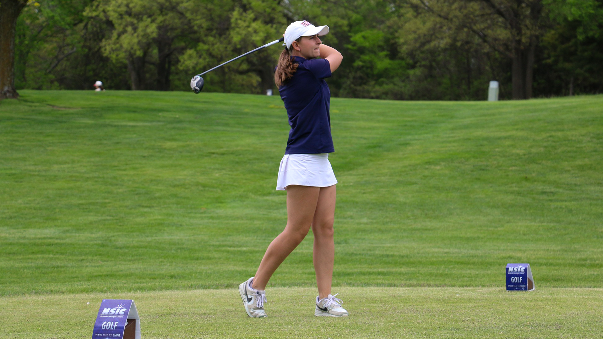 Alyssa Harcharik at NSIC Championship