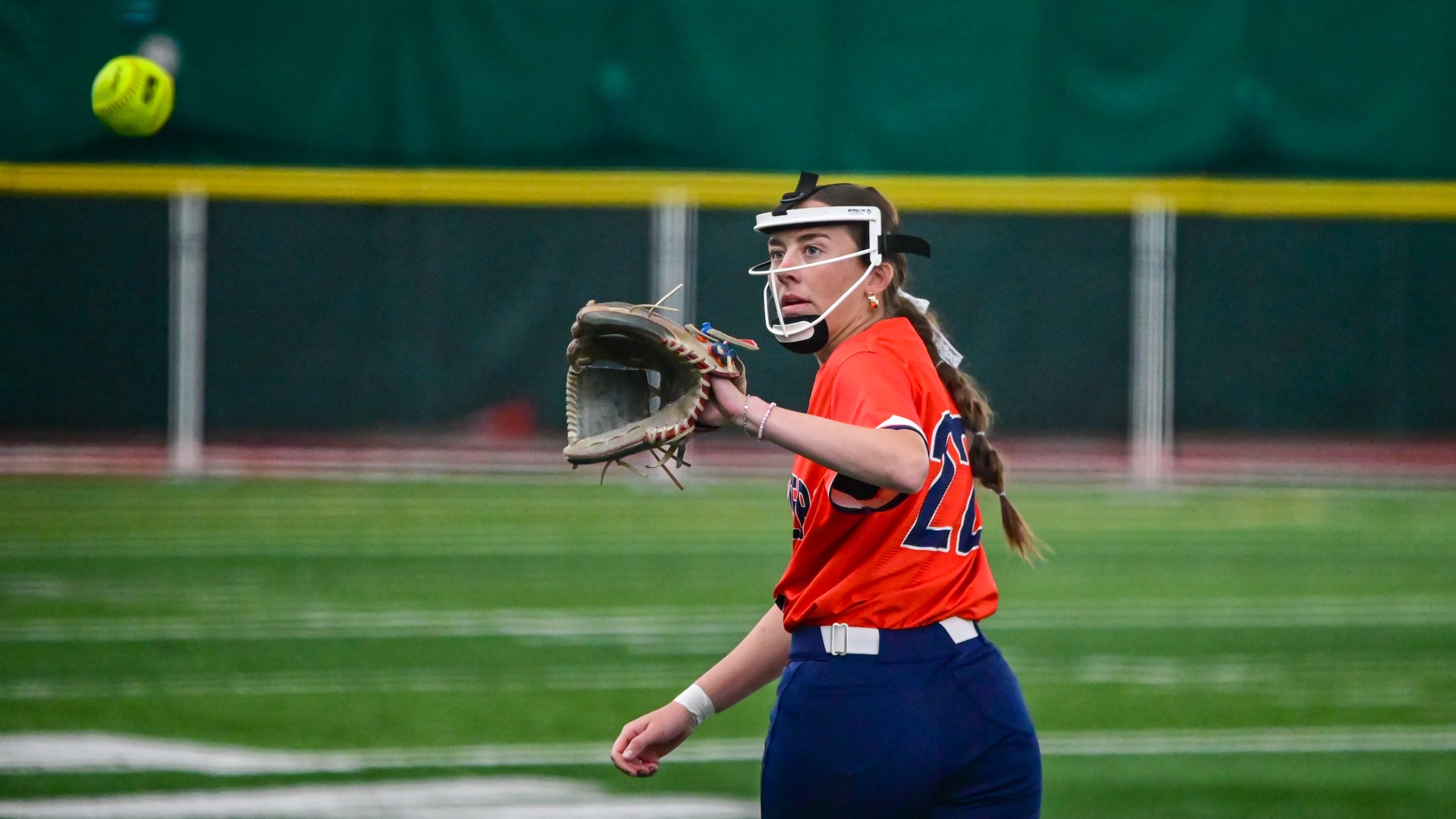 Ivee Johnsen pitching against UMD in Minot