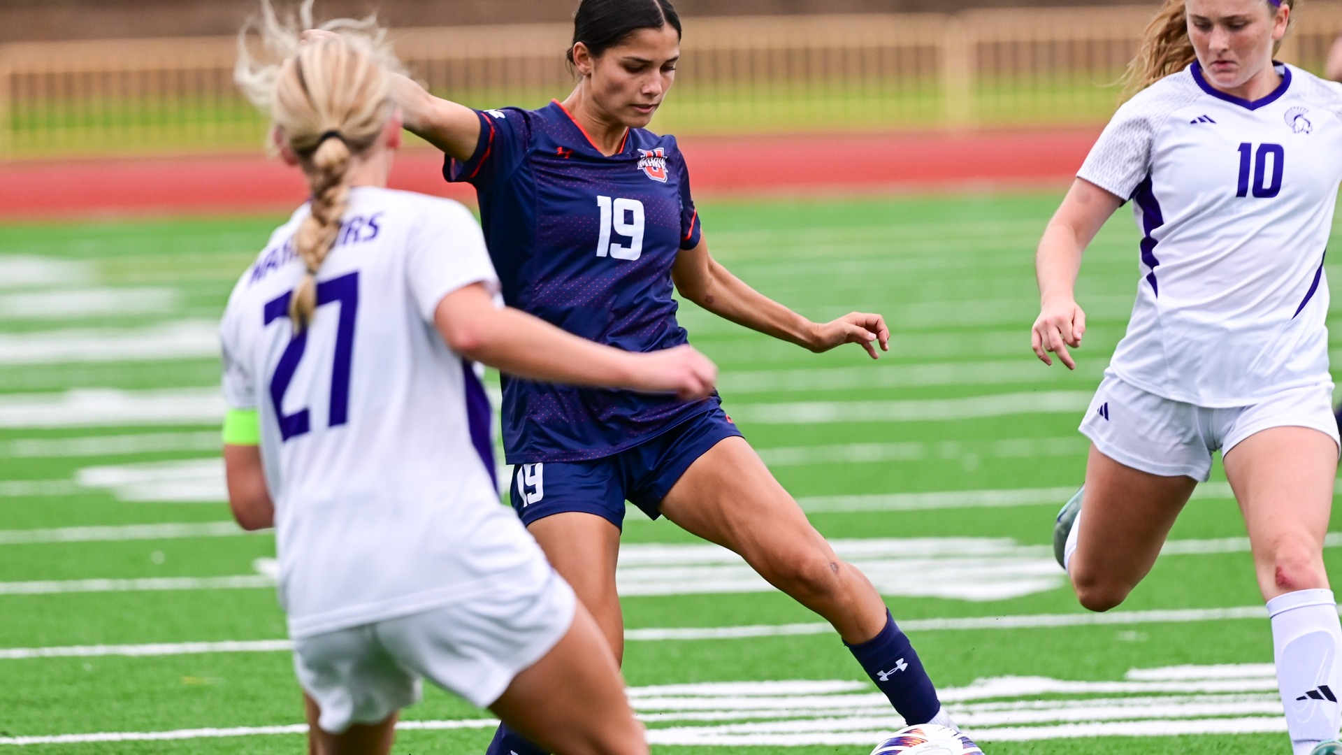 Addison Massey moves the ball