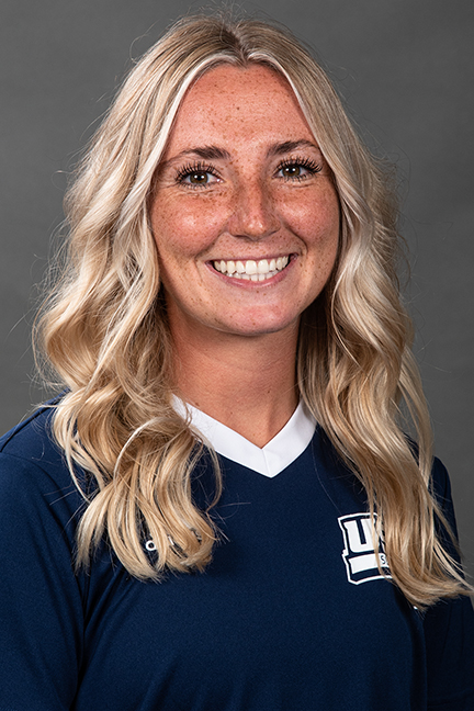Keely Thompson Head Shot