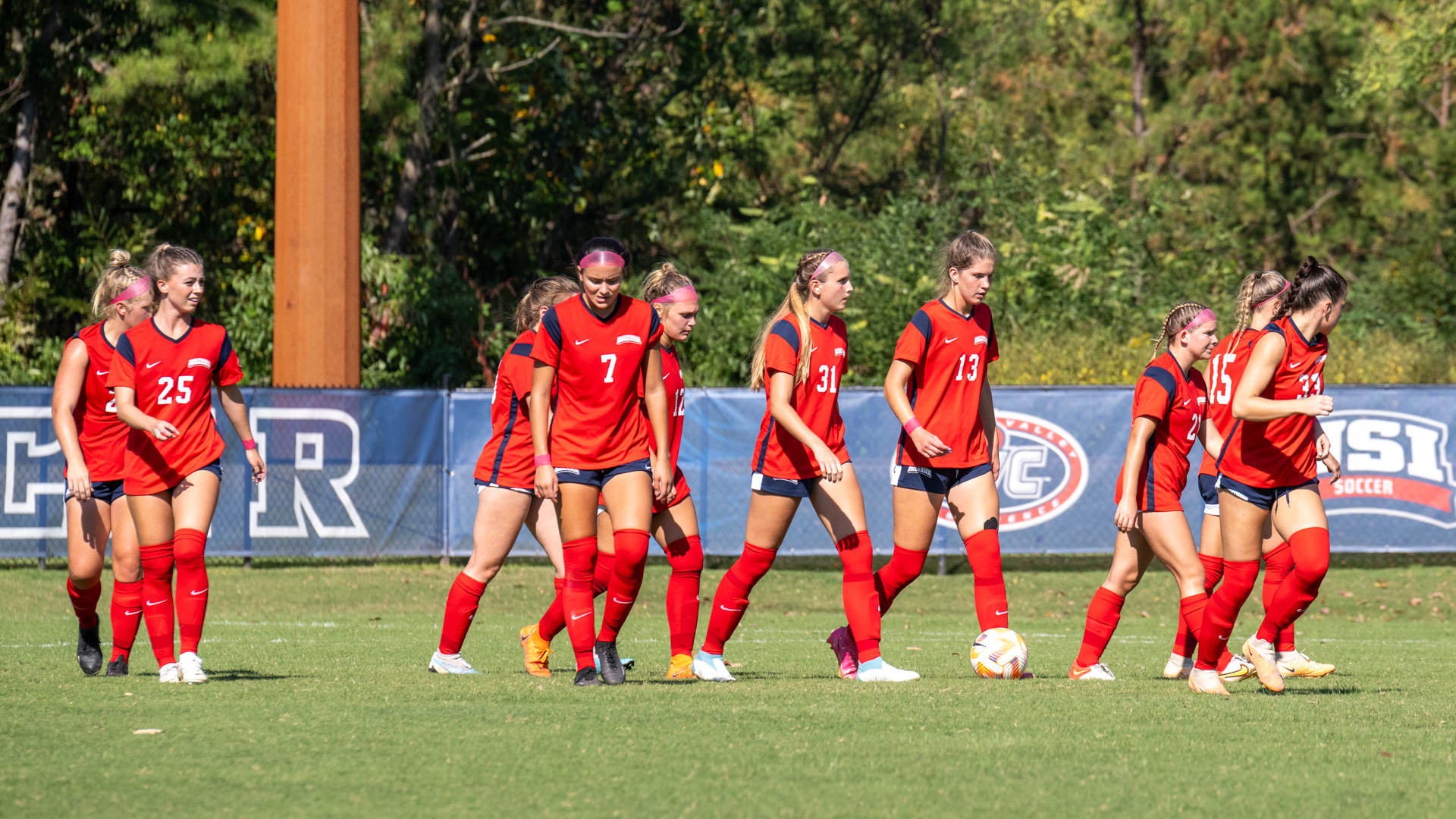 usi-wins-second-straight-and-posts-third-shutout-on-thursday
