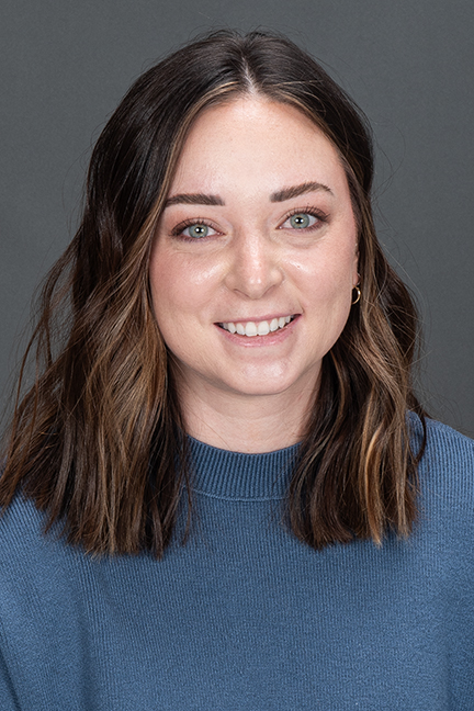 Megan Ringler Head Shot