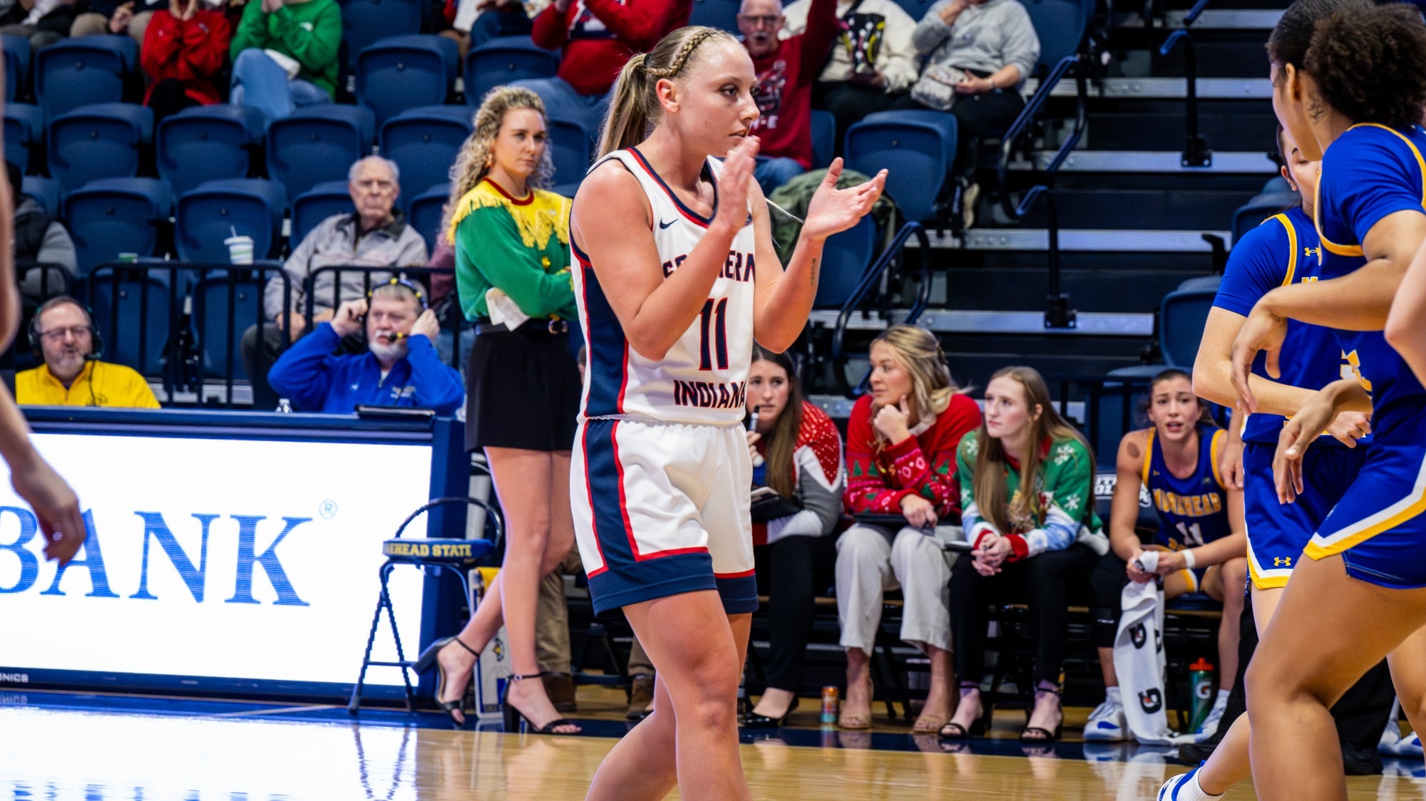 20251220_WBB_vs_MORE_saunders