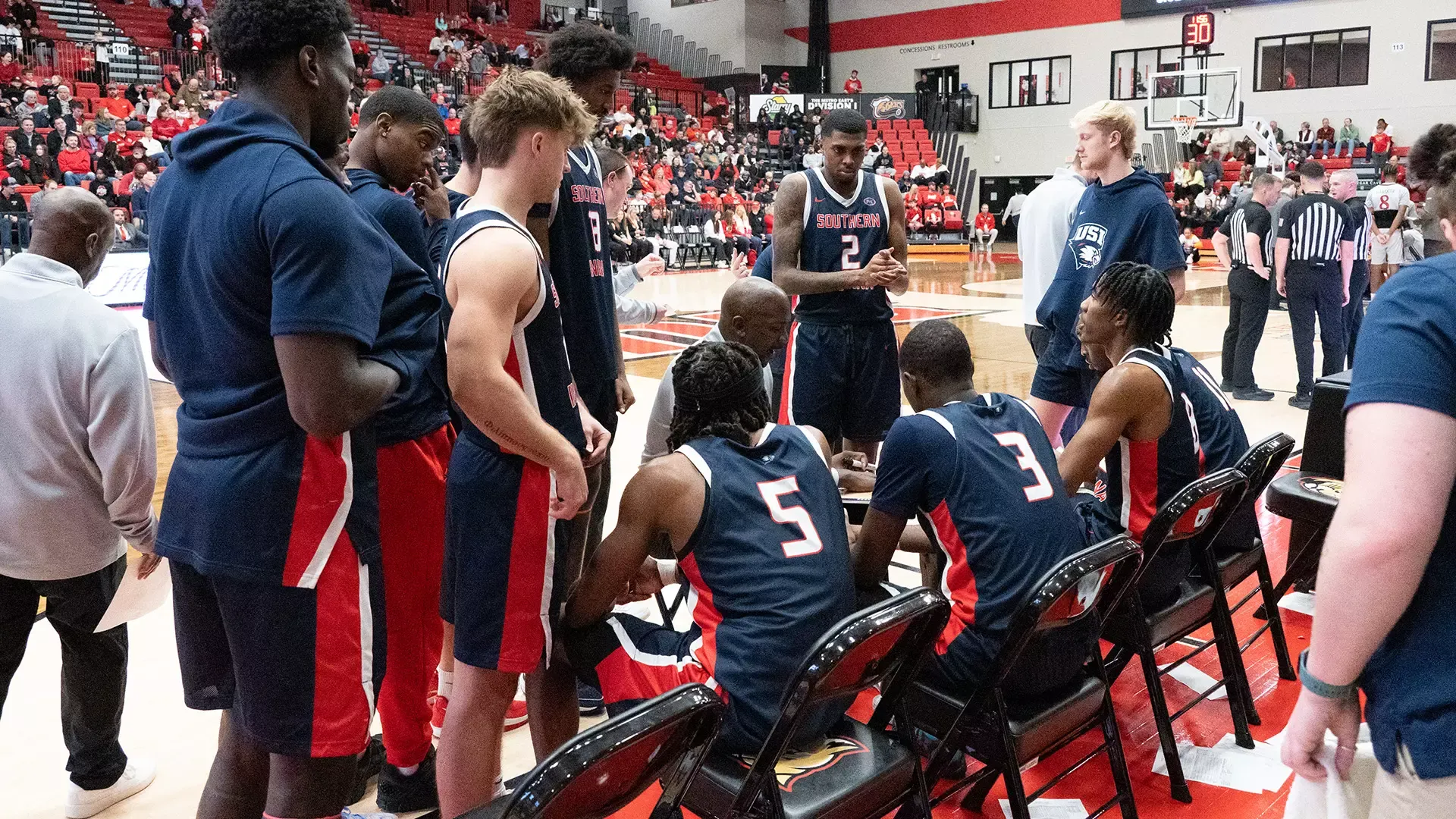 20260101_MBB_vs_SIUE_huddle