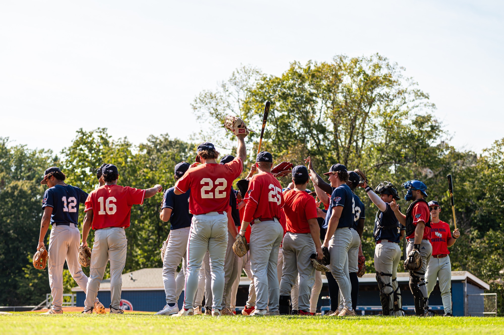 USI Baseball Team in a huddle at 2026 Fall Scrimmage