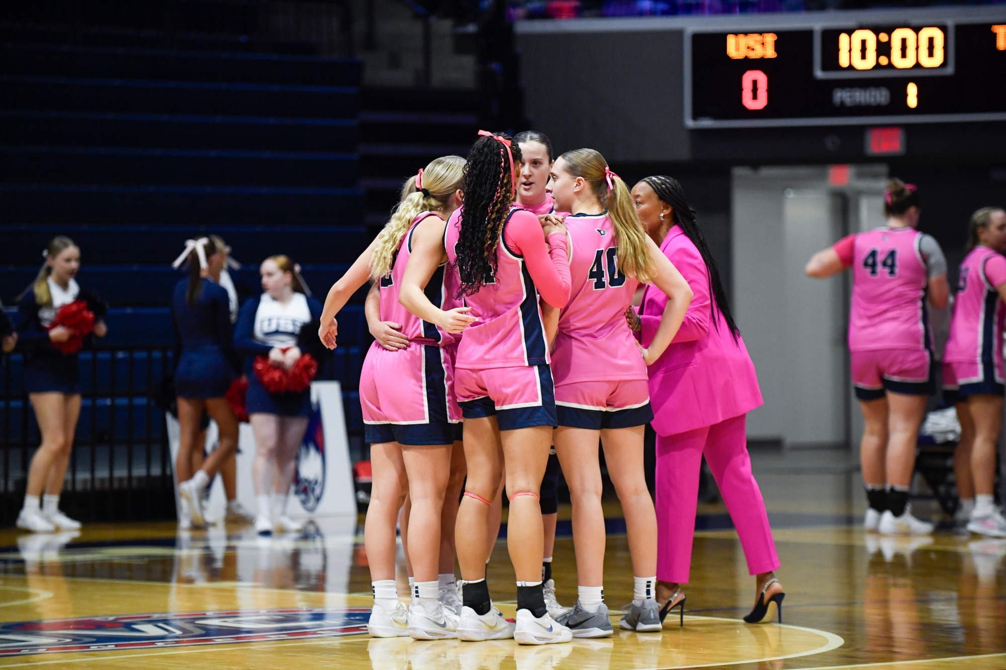 20260212_WBBvsTSU_Huddle