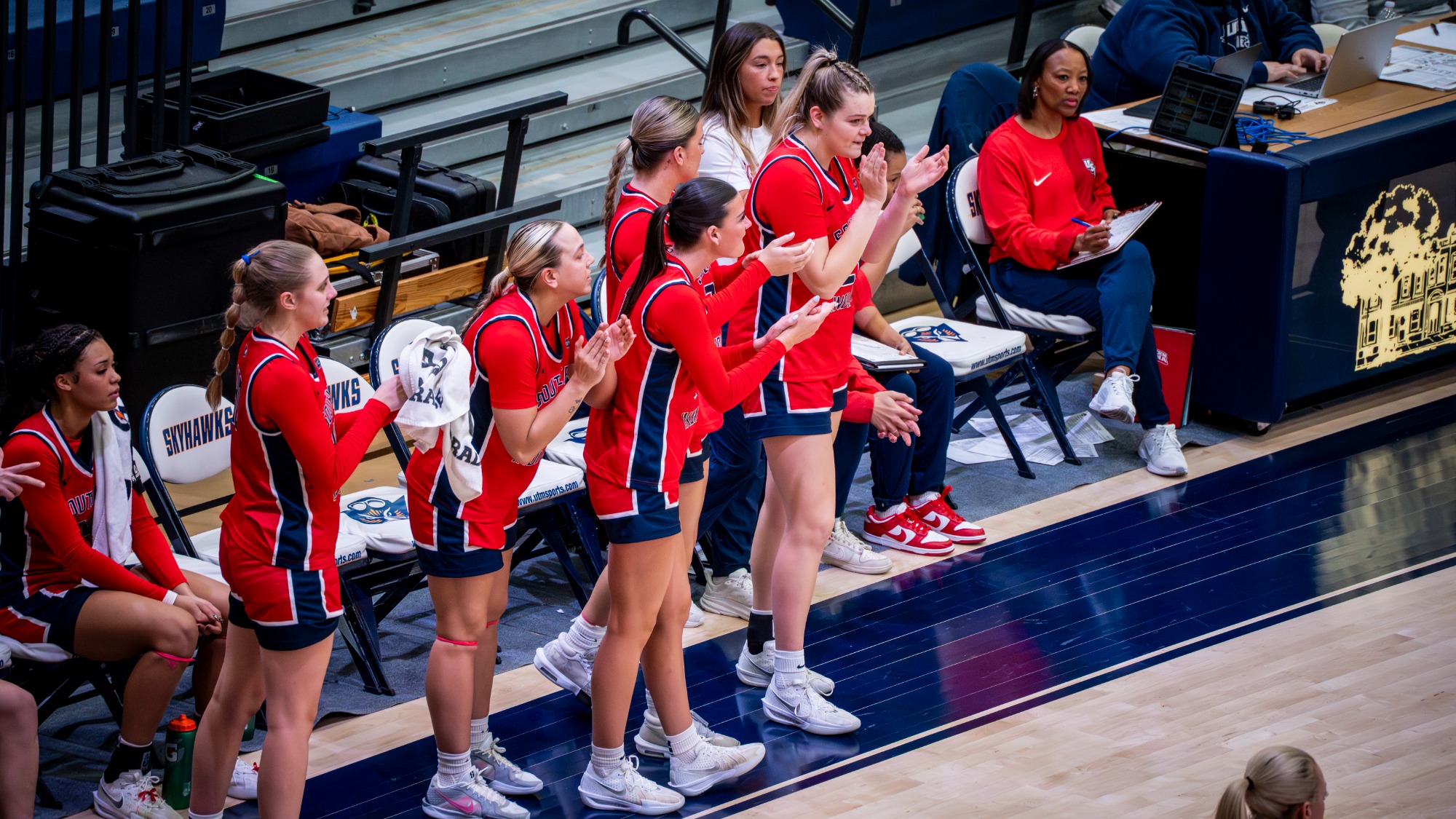 20260205_WBB_vs_UTM_bench