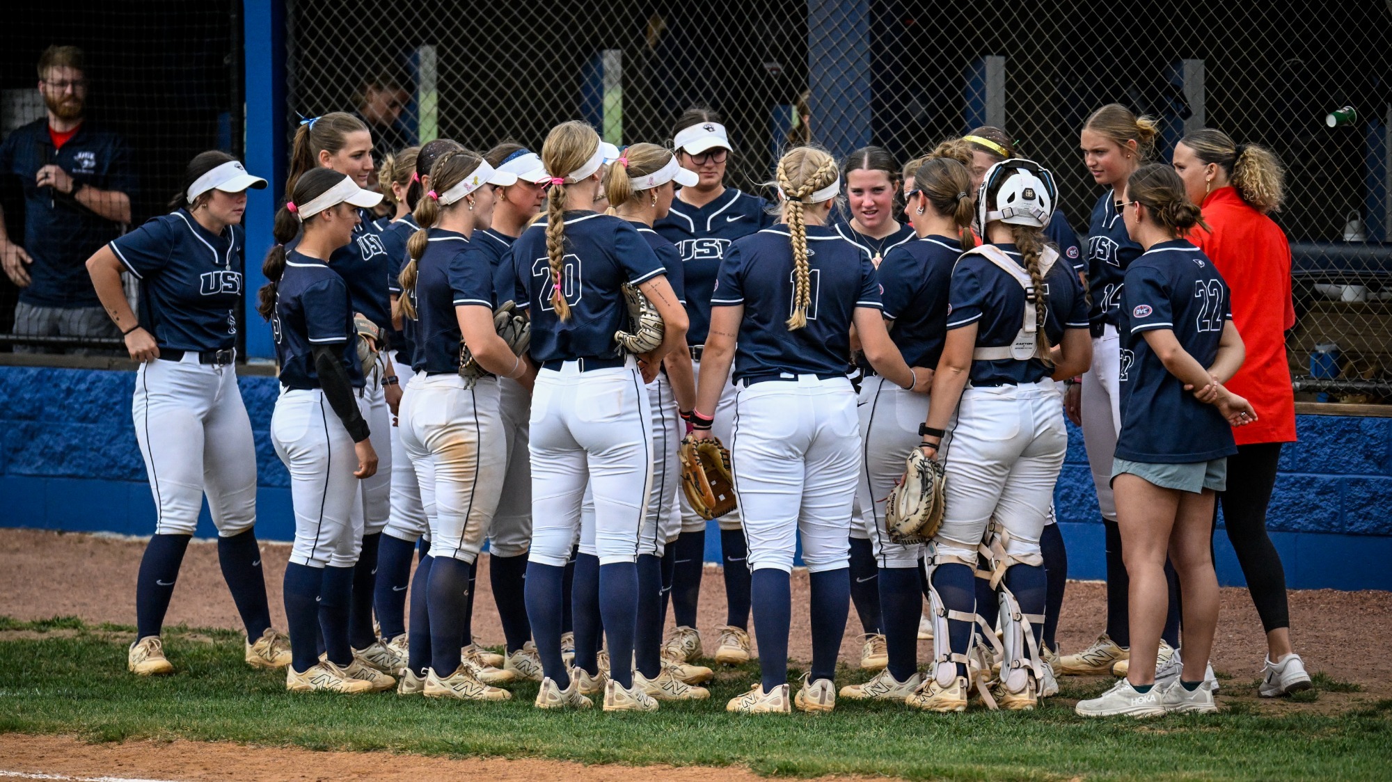 20260402_SB_vs_MORE_huddle