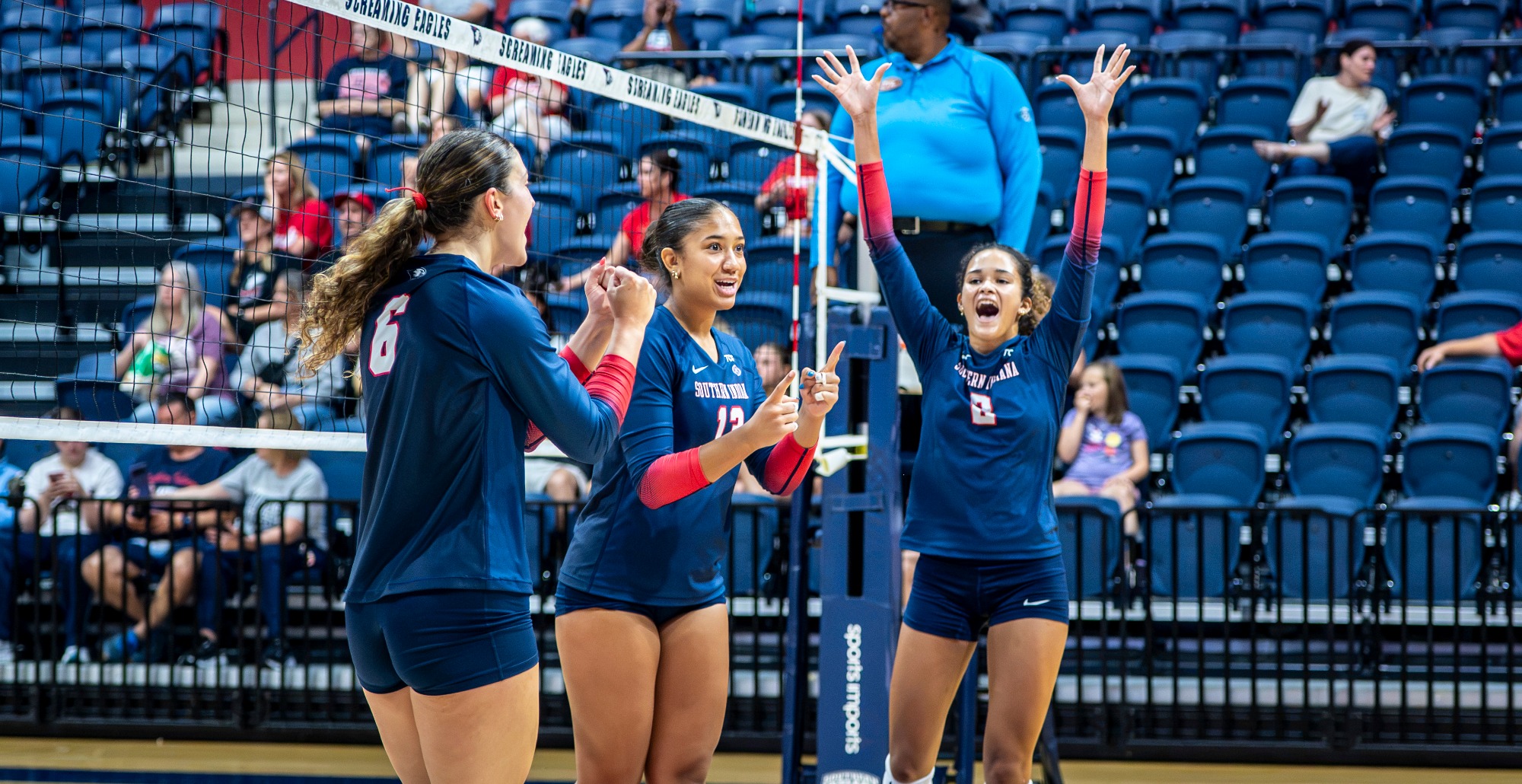 USI Volleyball team celebration