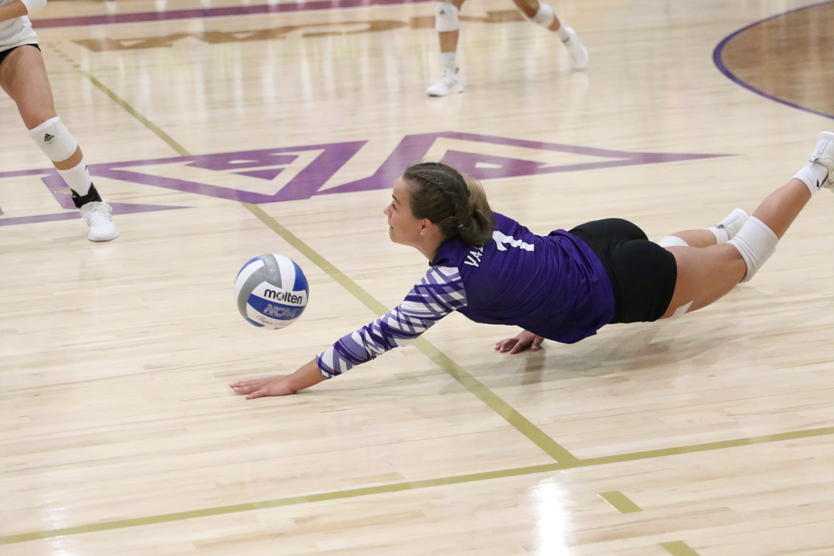 Mackenzie Day 2023 Women's Volleyball Converse University