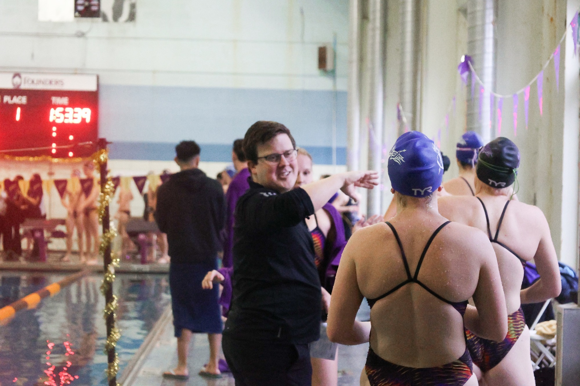 Logan Simpson High Five