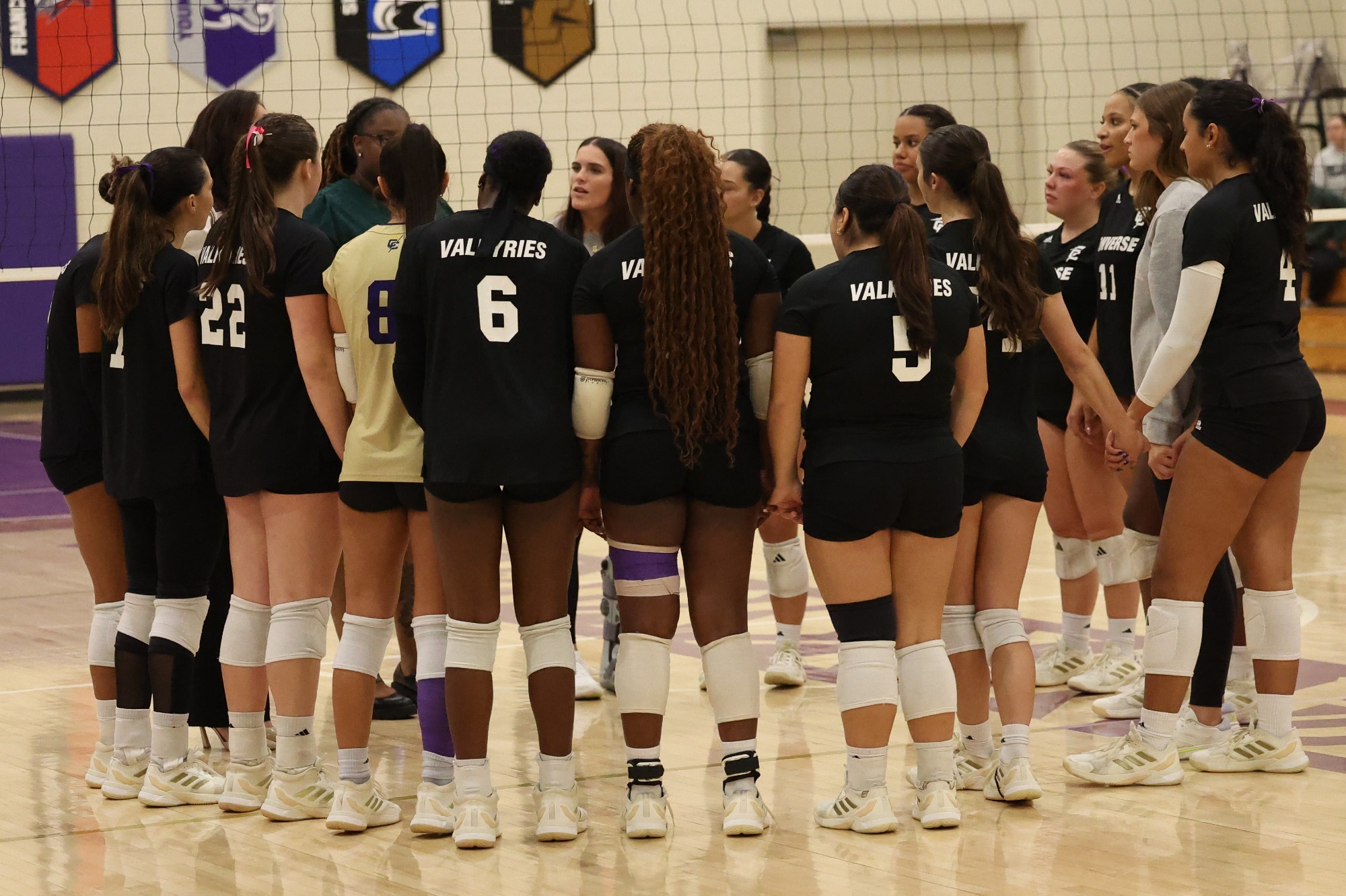 Converse VB Huddle 2025