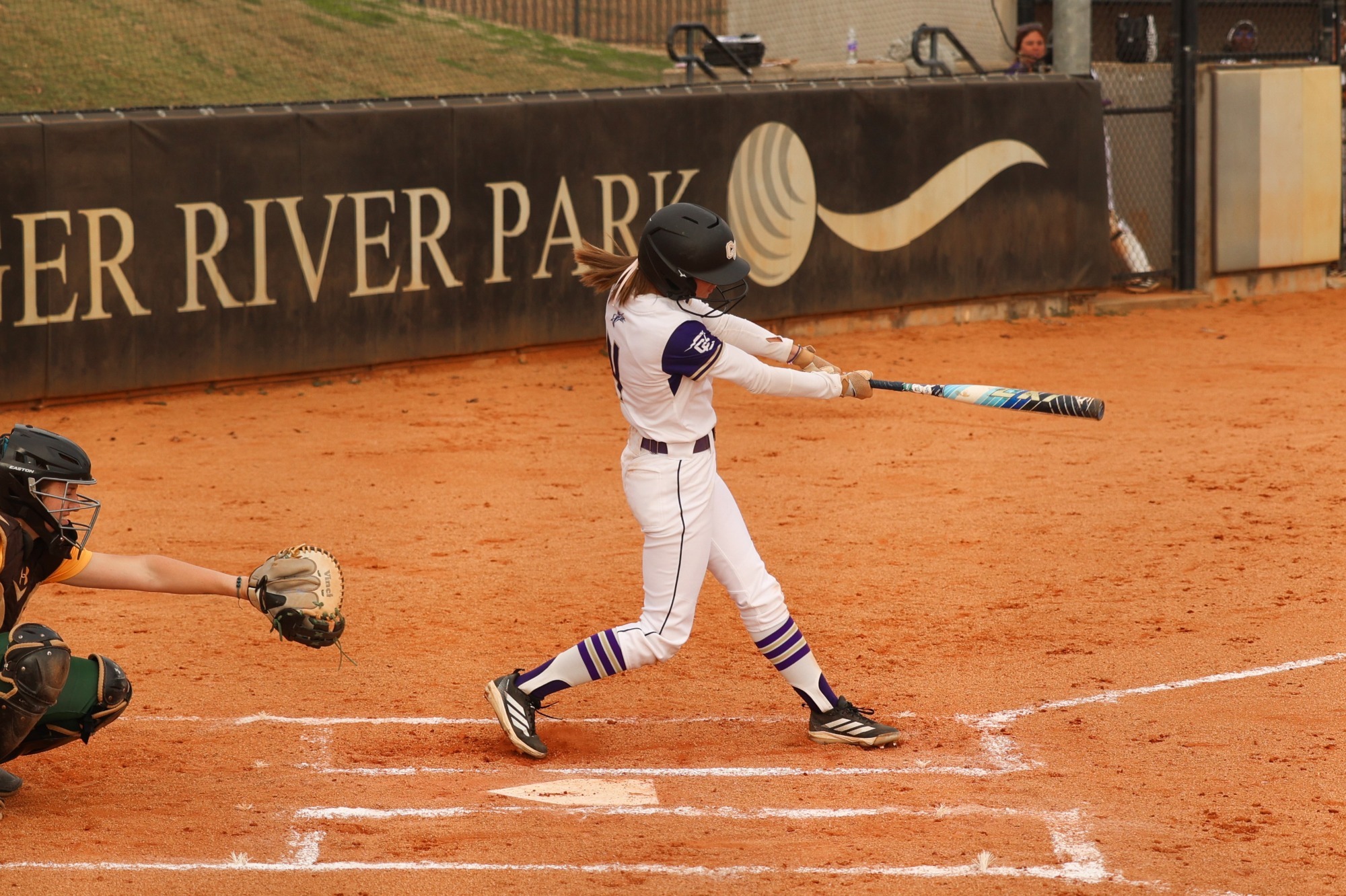 Aubree Leonard hits at Tyger River Park