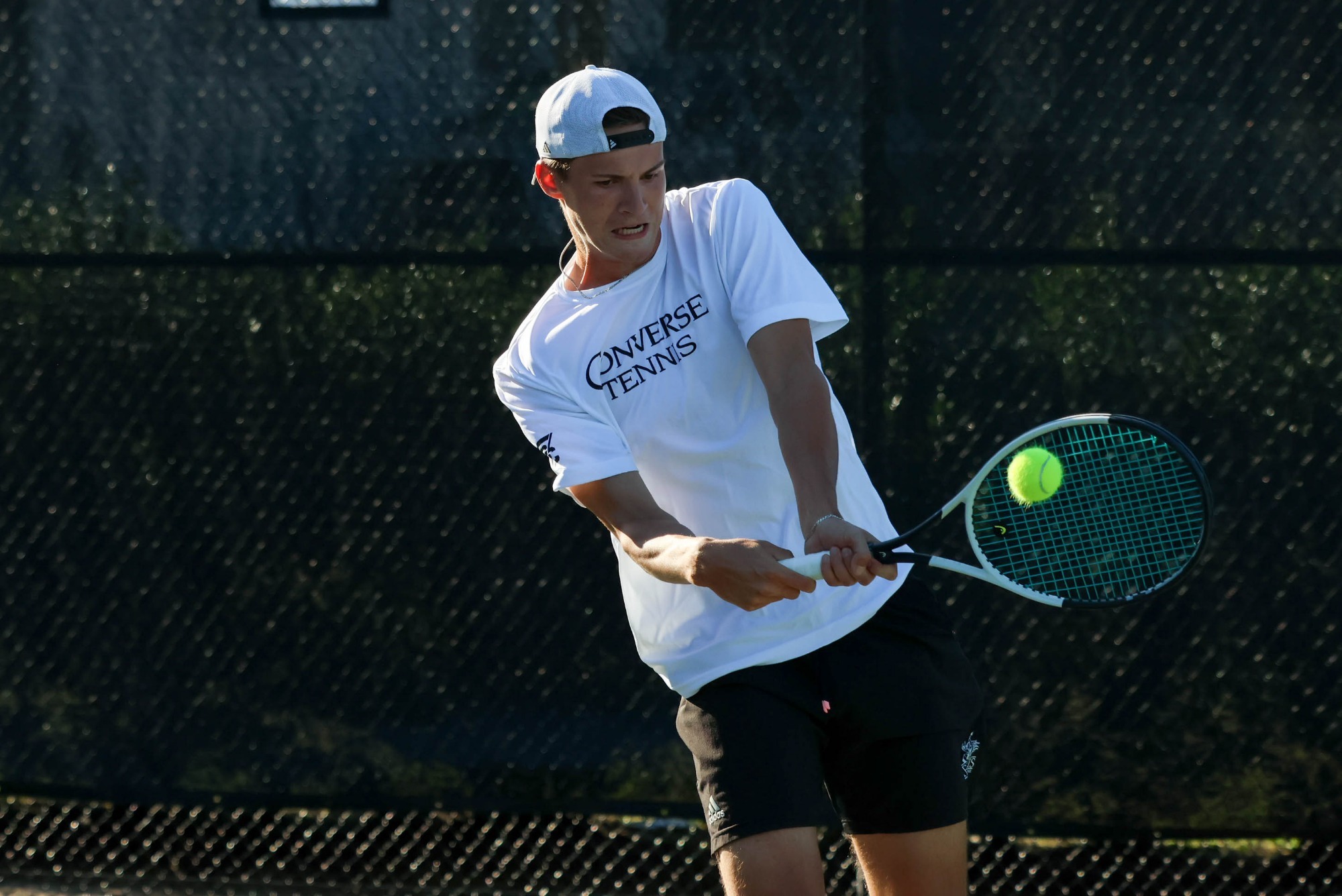 Lucas Walker returns a forehand