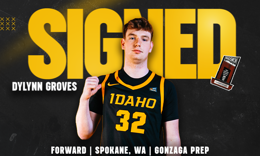 Dylynn Groves signed