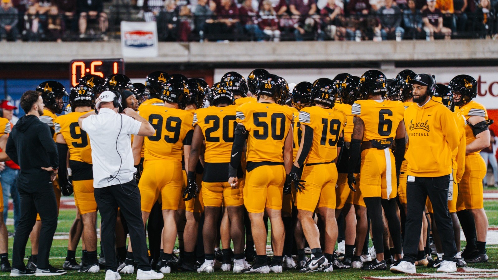 FB Huddle at UM