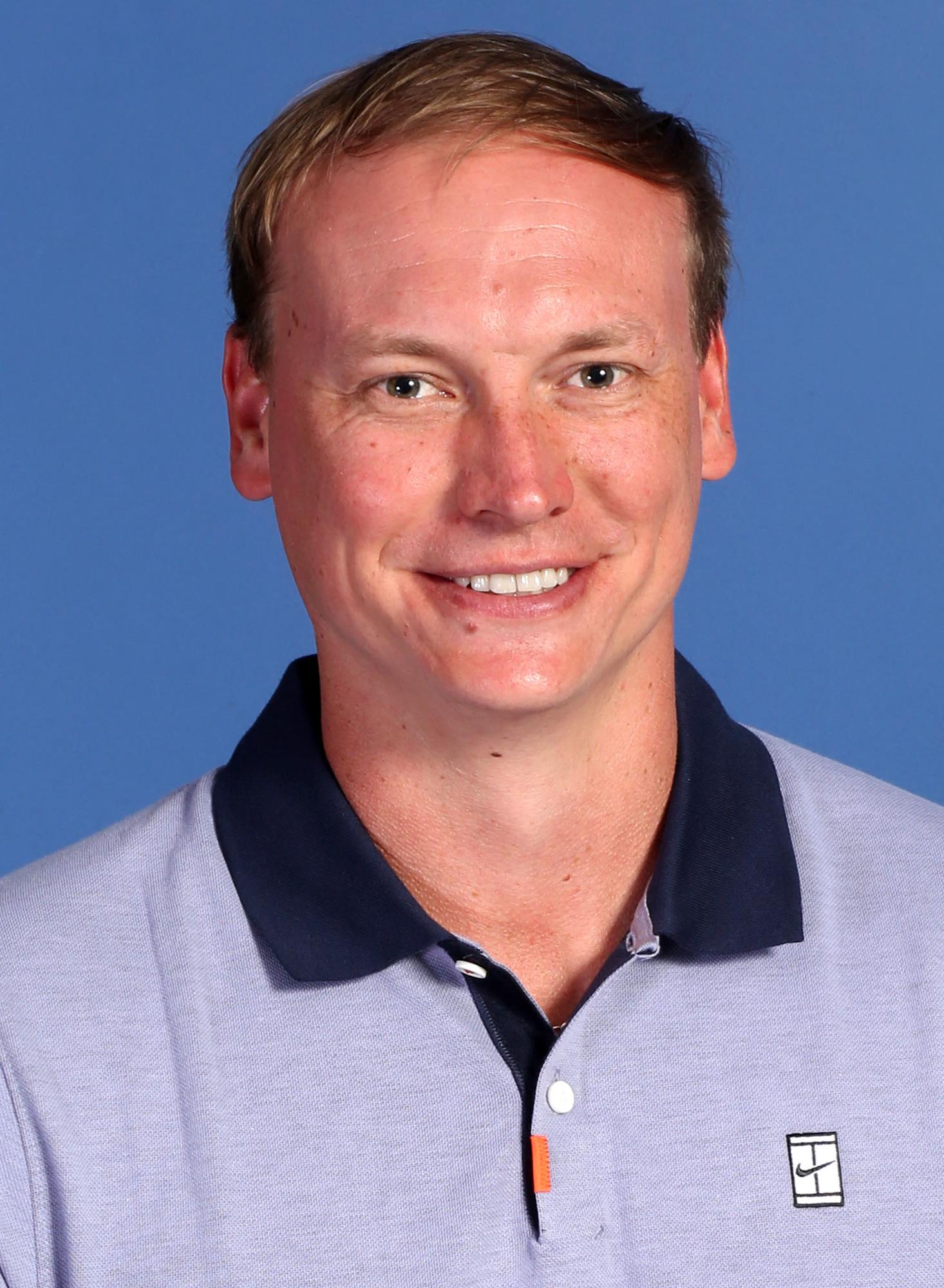 Aaron Smiles