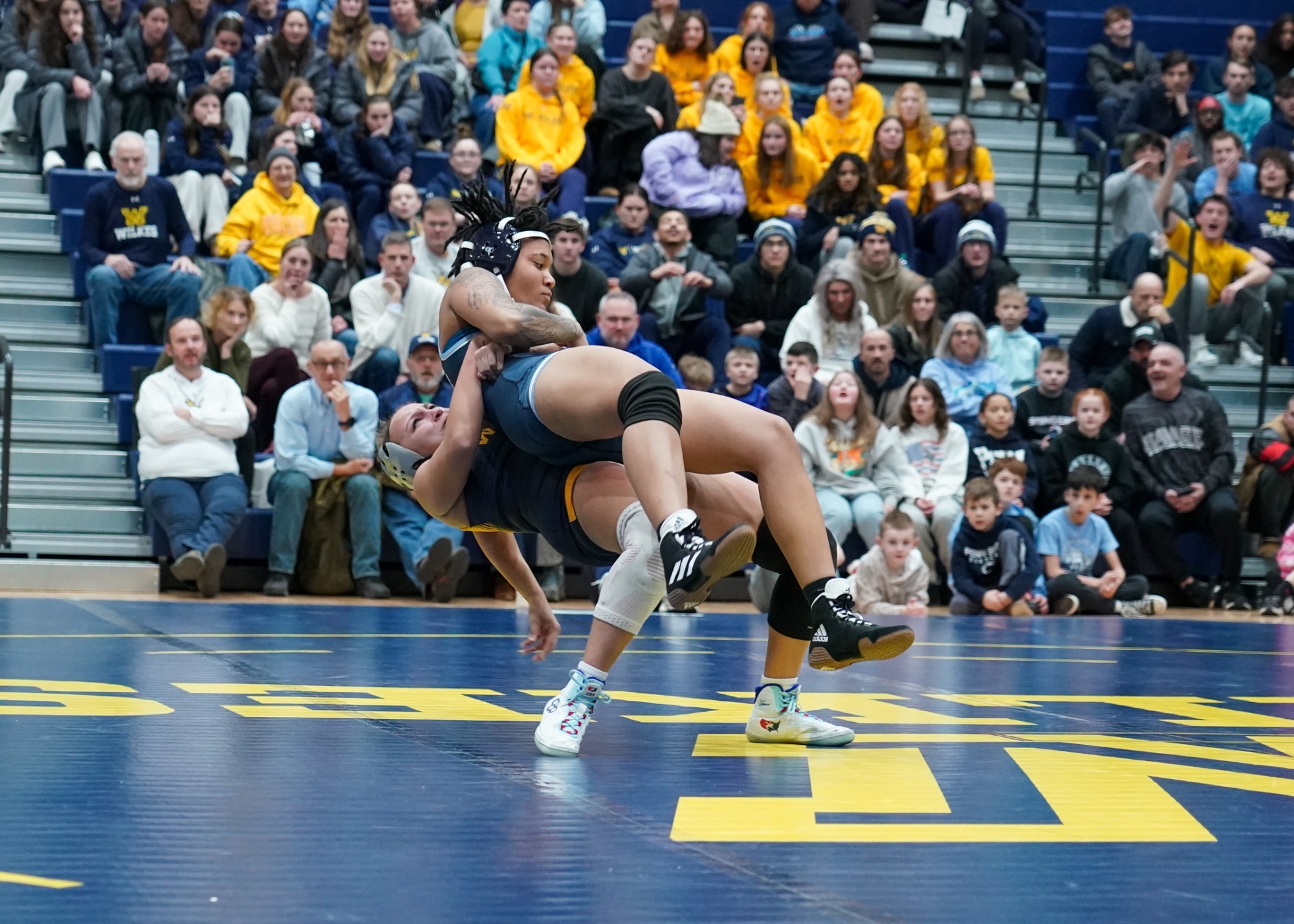 Angel Upright Action