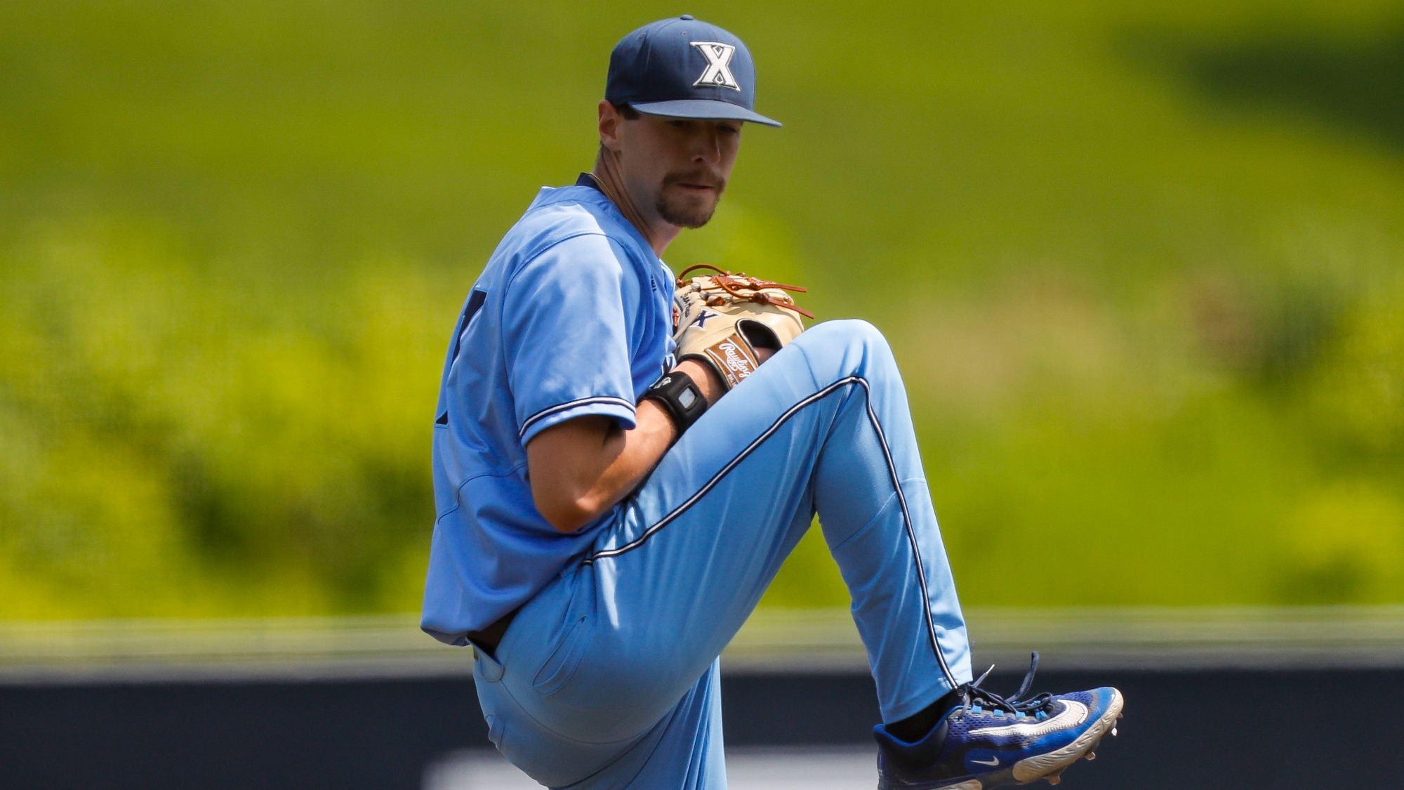 Baseball Takes 32 Win to Open Series with Xavier