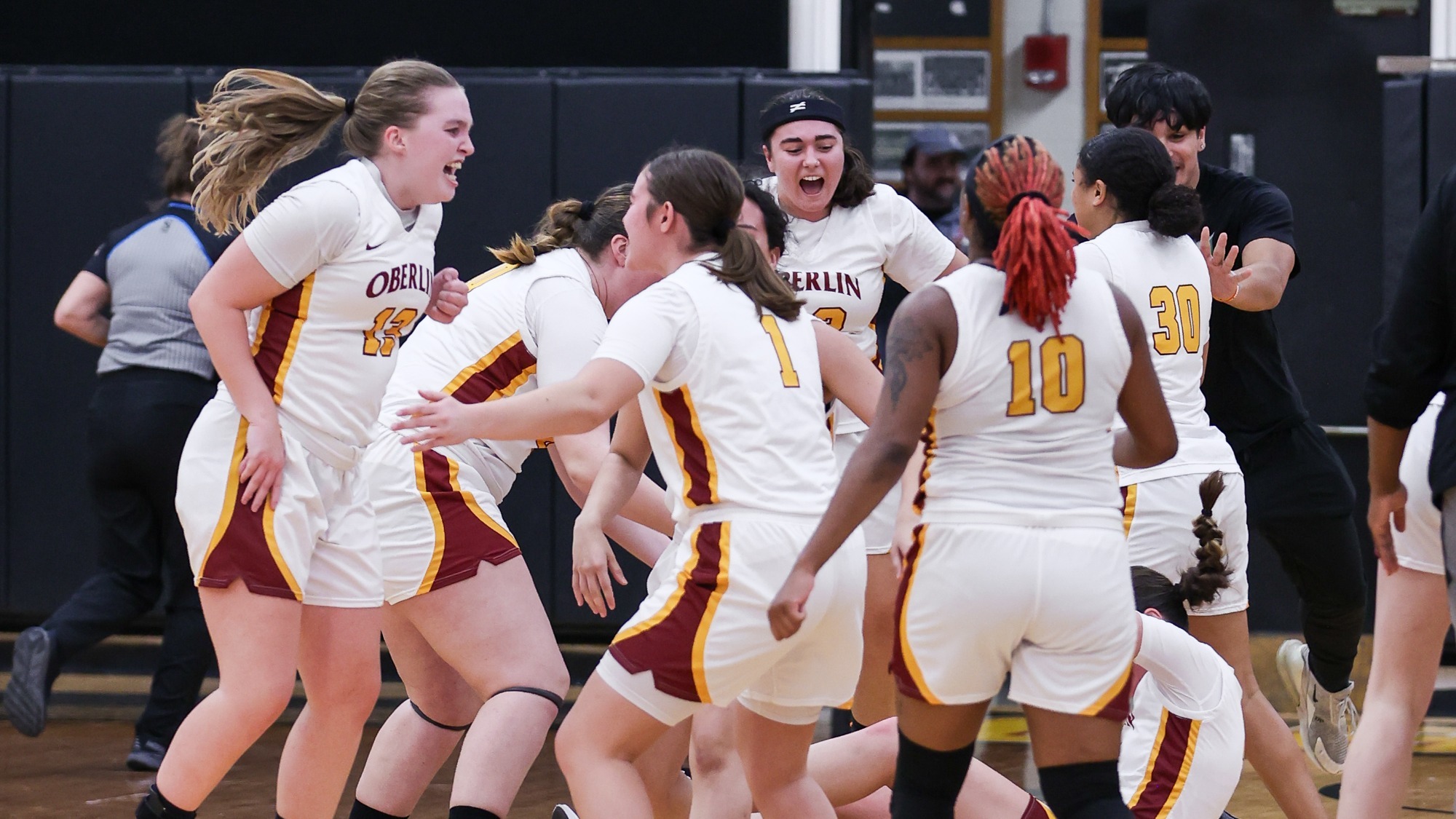 Women’s Basketball Knocks Off No. 19 Baldwin Wallace in Double Overtime