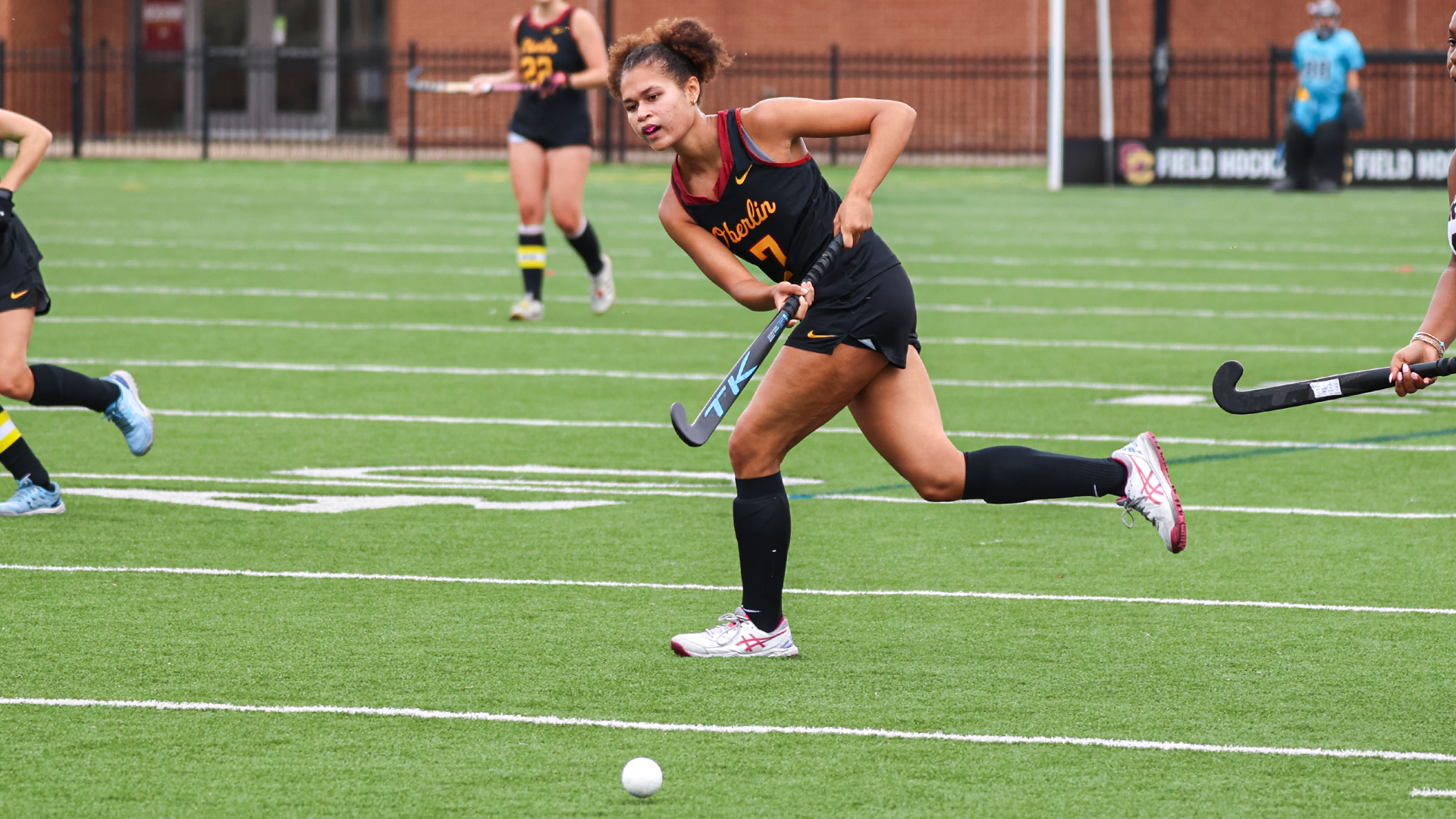 Mary Rodman sends the ball down the field