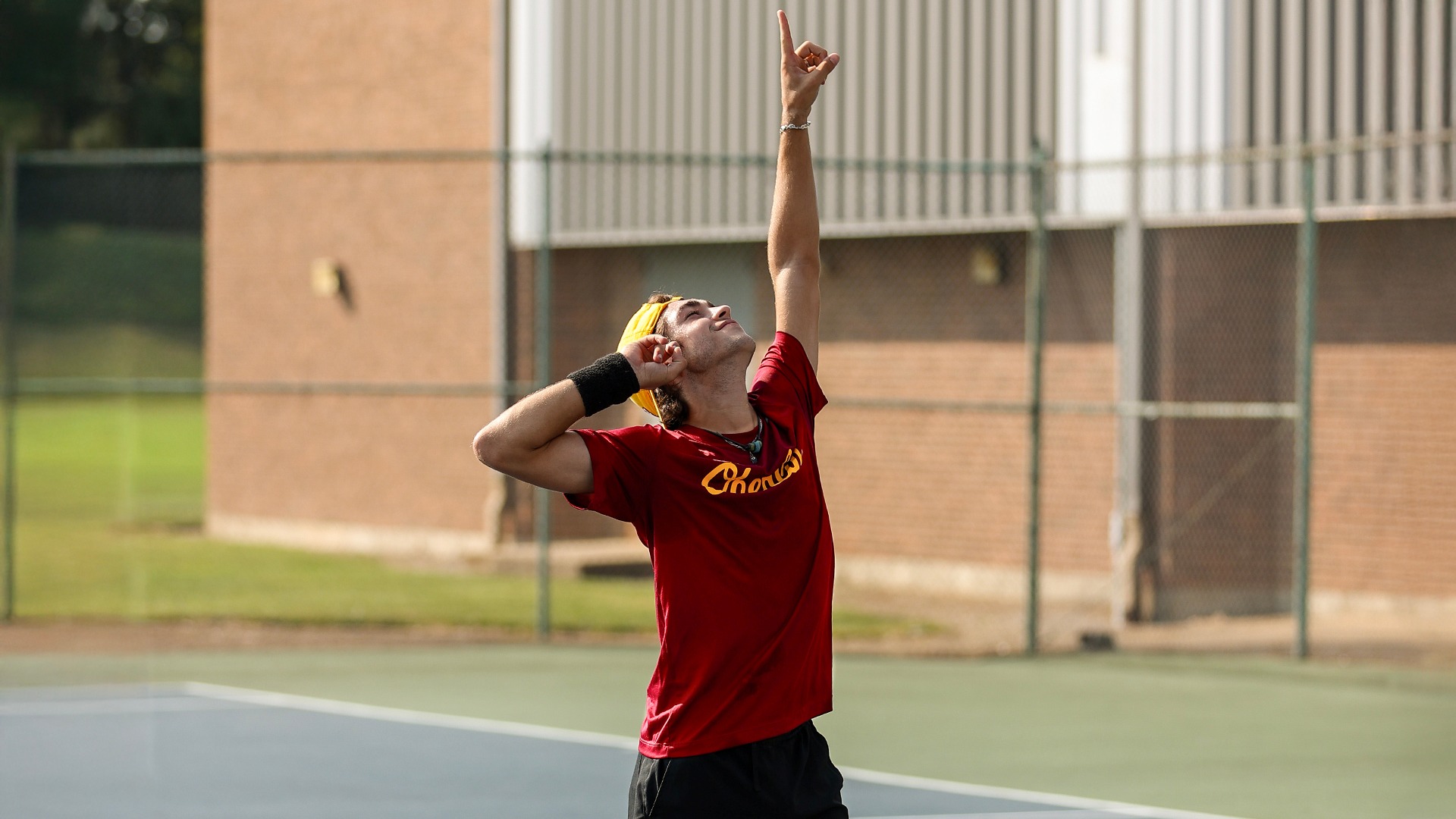 Oliver Faranda celebrating, pointing straight up