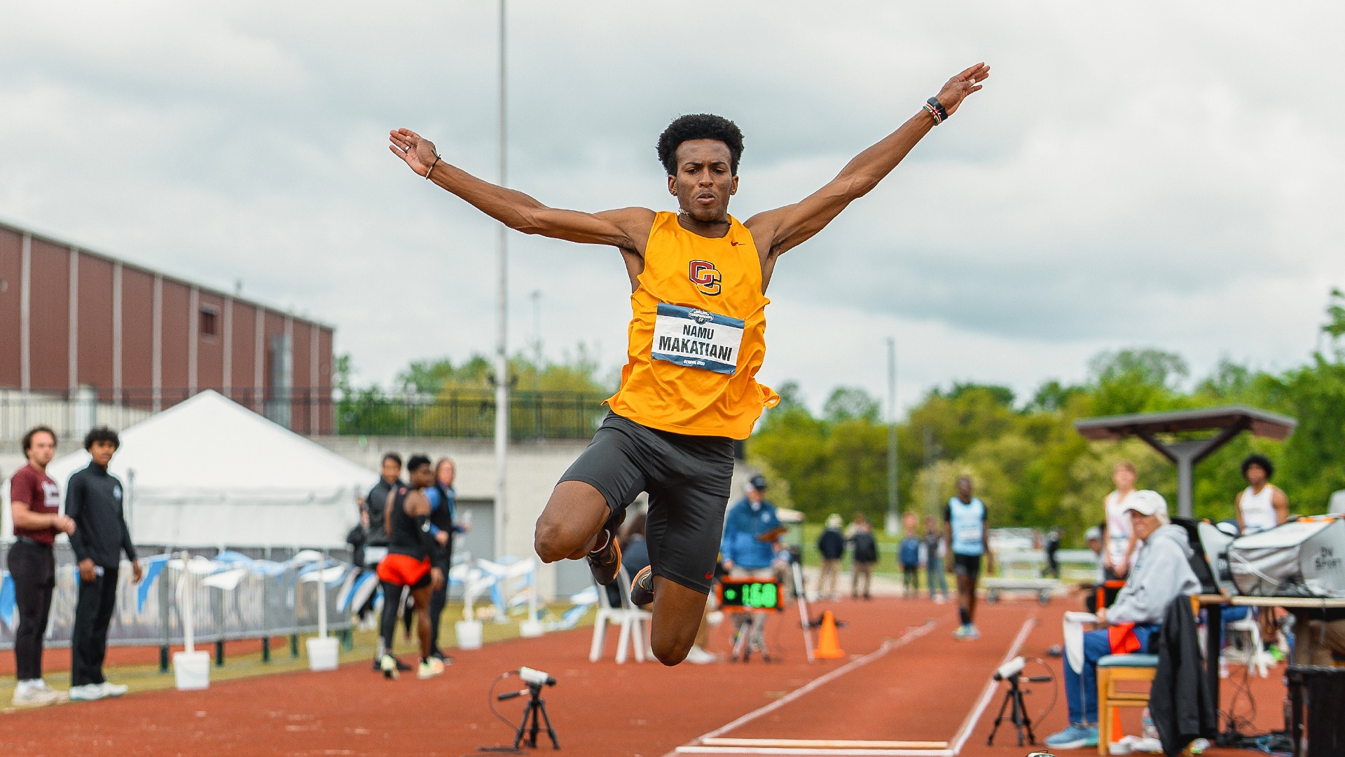 Namu Makatiani jumping mid-air