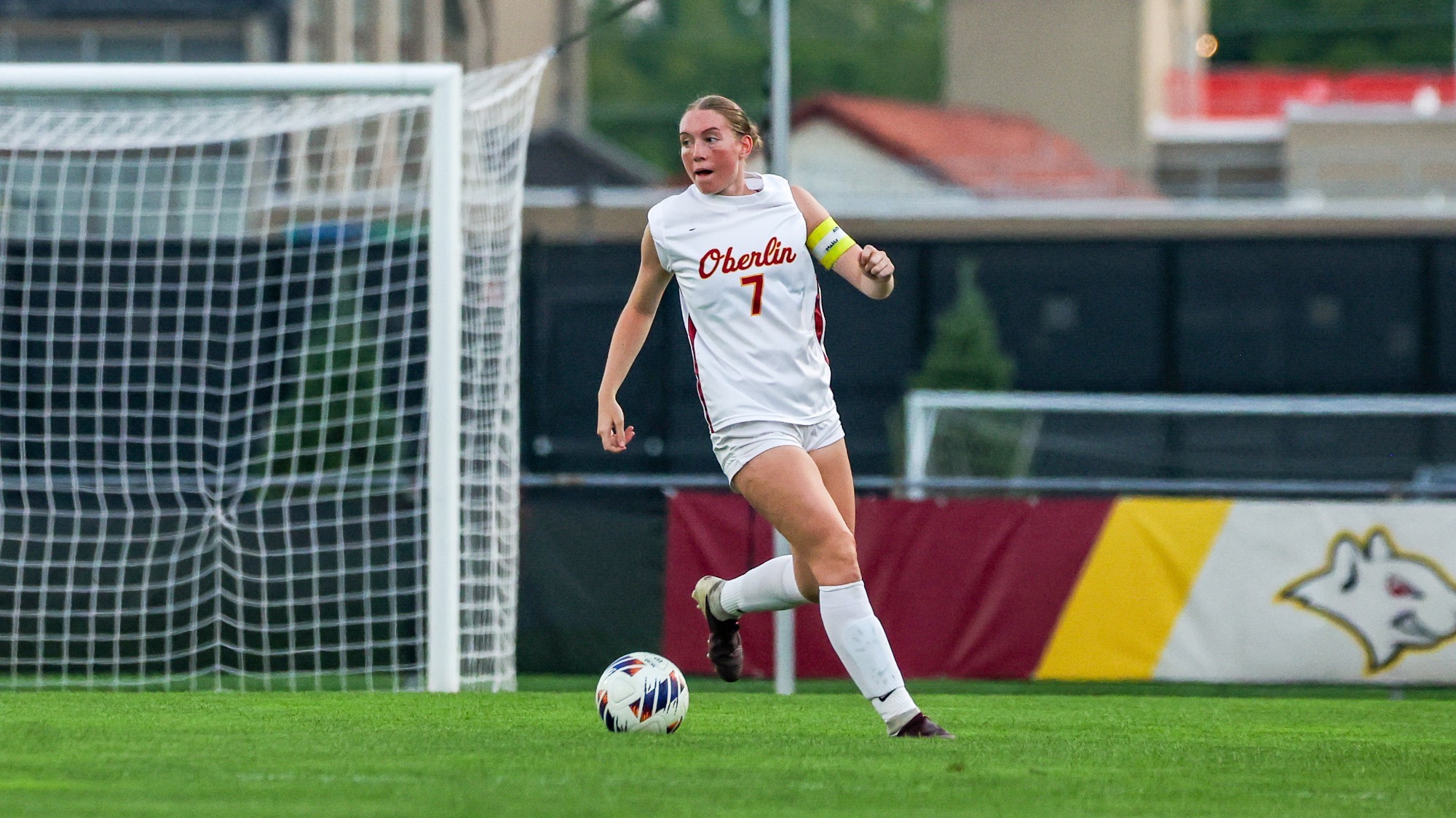 Leah Thompson - Kicking the ball 