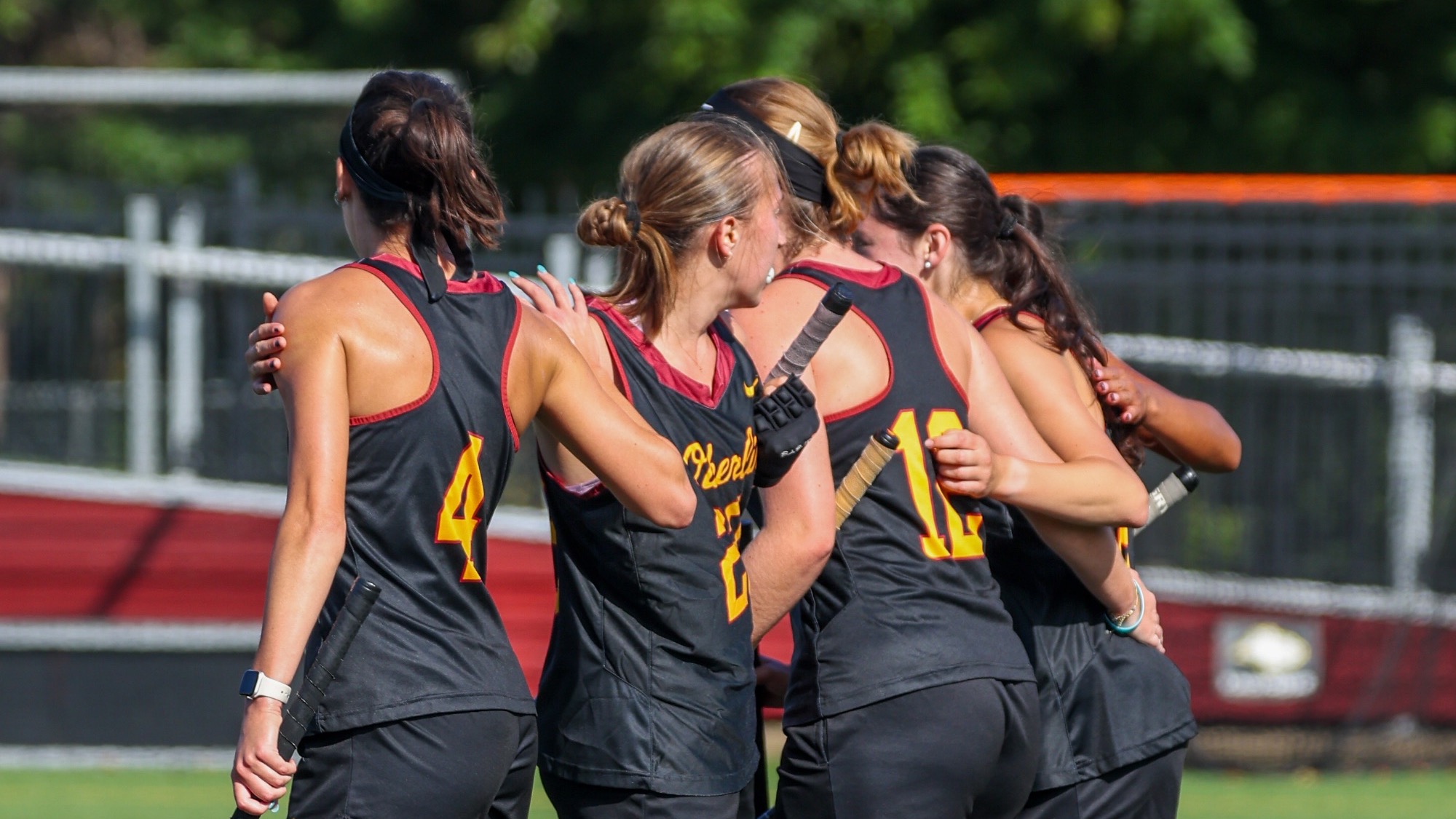 Field Hockey - Together 