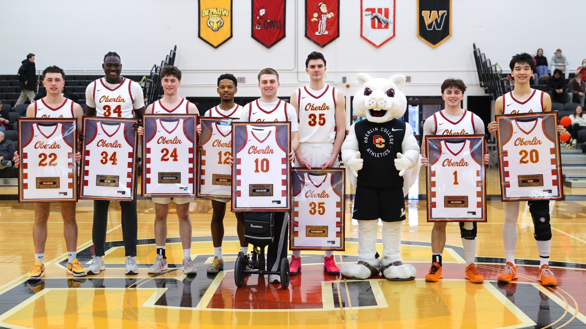 Oberlin College men's basketball seniors posing for a group photo