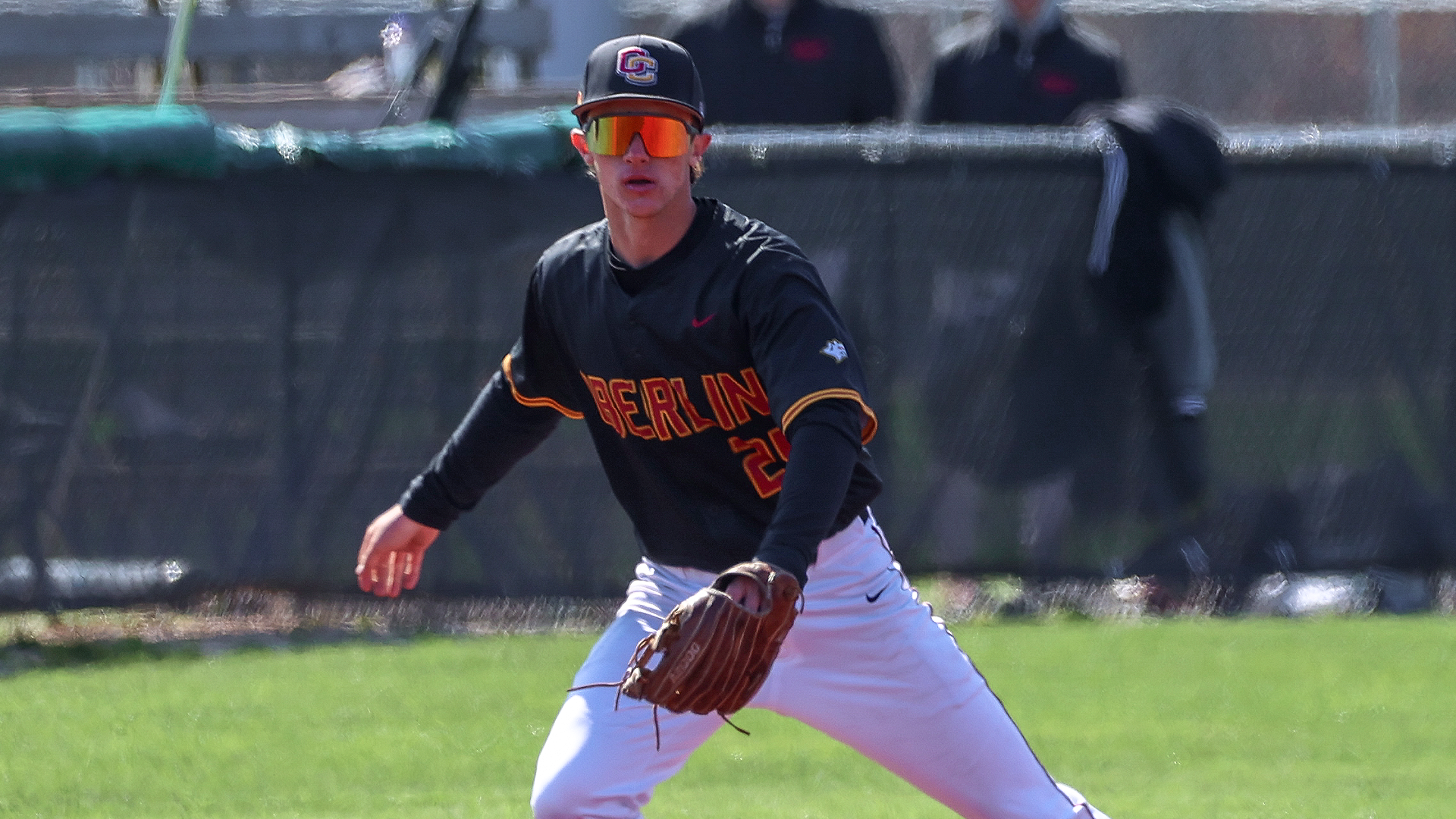 Ryan Robinson following the ball from the infield