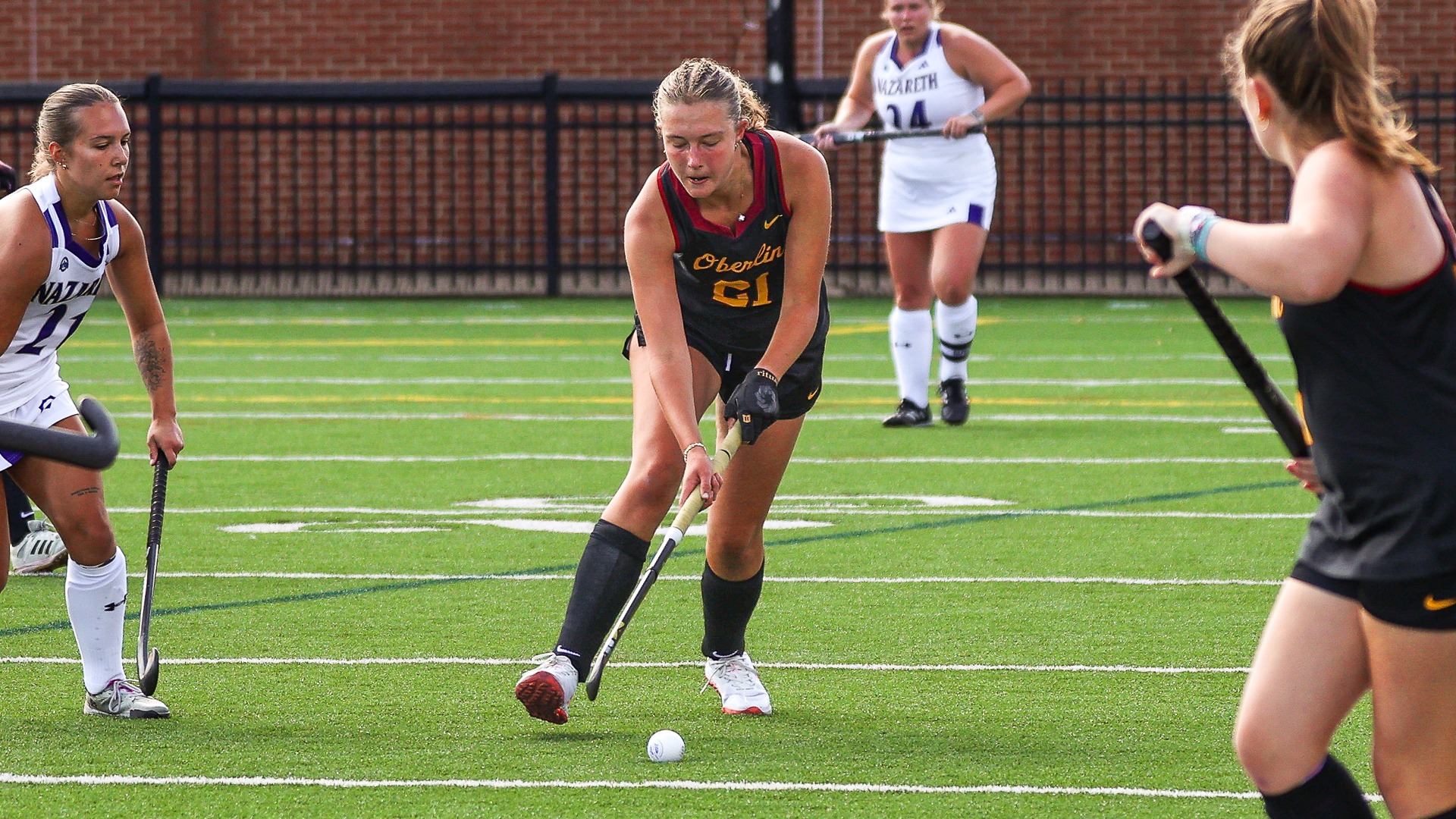 Shelby Roth bringing the ball down the field