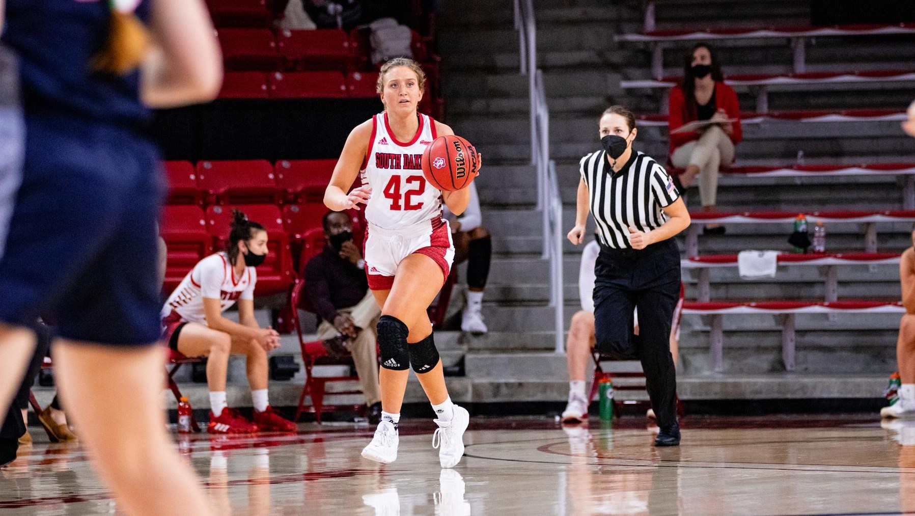 Maddie Krull Women's Basketball University of South Dakota Athletics