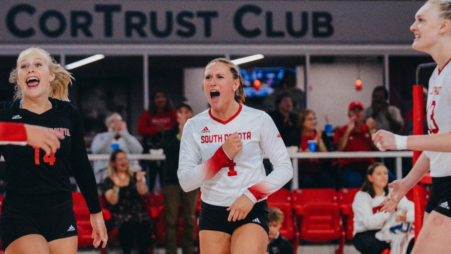 Evelyn Diederich Women's Volleyball University of South Dakota Athletics