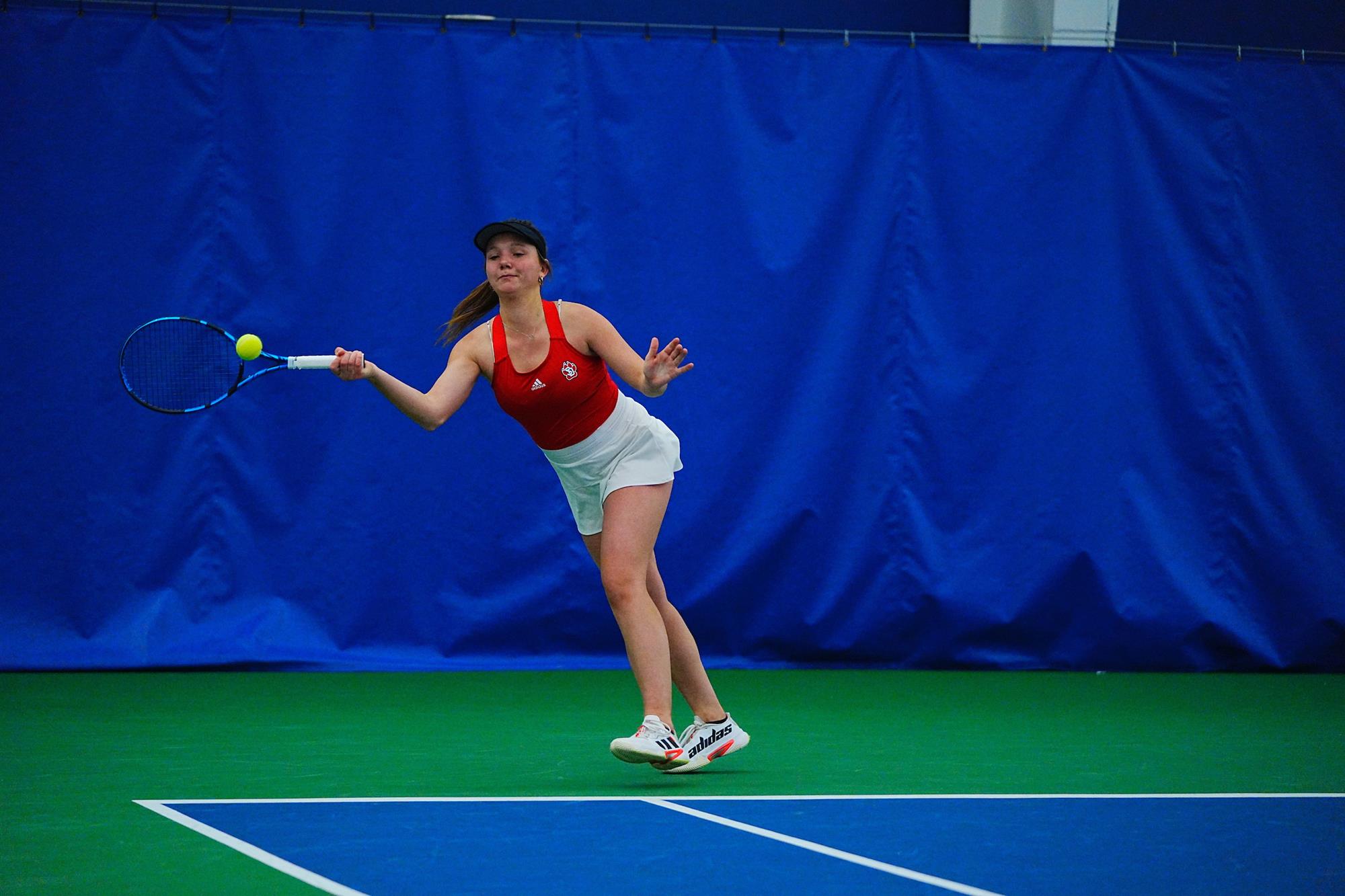 Bea Havlickova Women's Tennis University of South Dakota Athletics