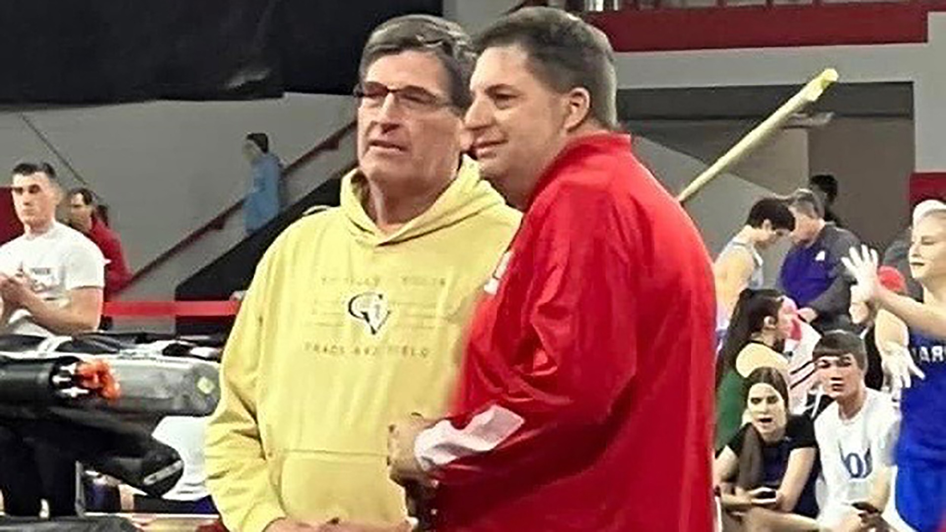 Buffington receives Dan Lennon Award University of South Dakota Athletics