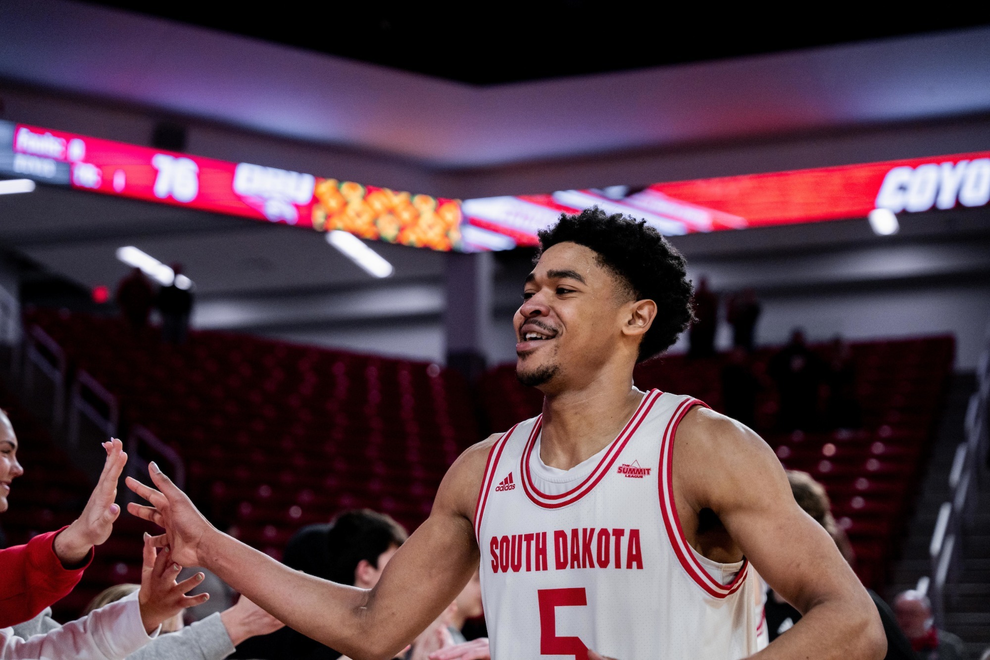 Holt lifts Coyotes past Oral Roberts University of South Dakota Athletics